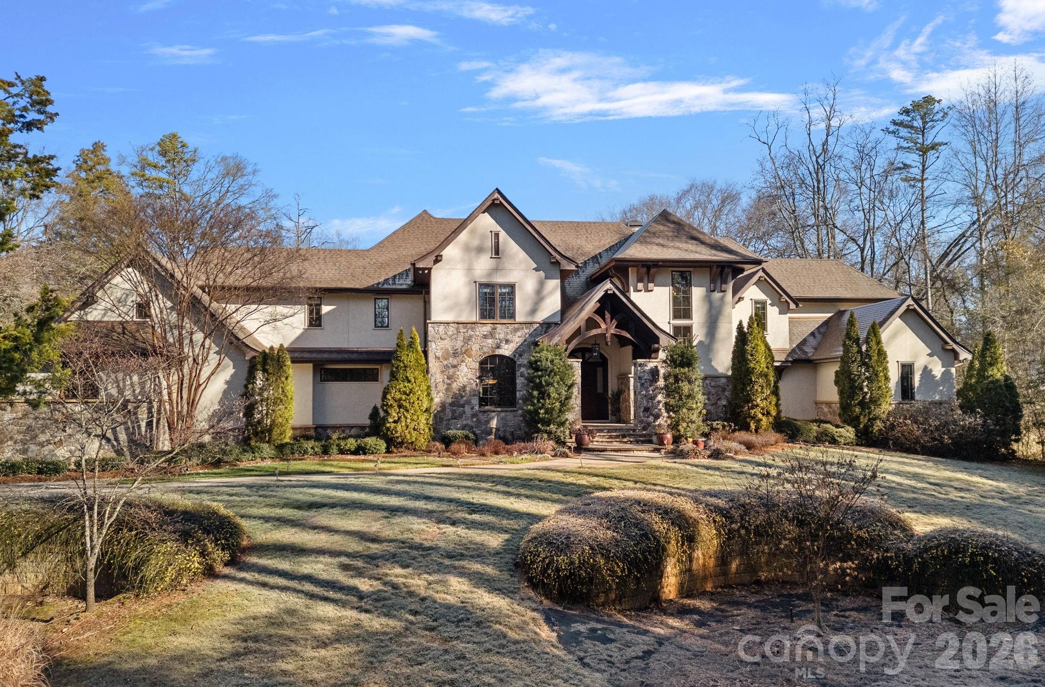 Photo of 4901 Carmel Park Drive, Charlotte, NC 28226