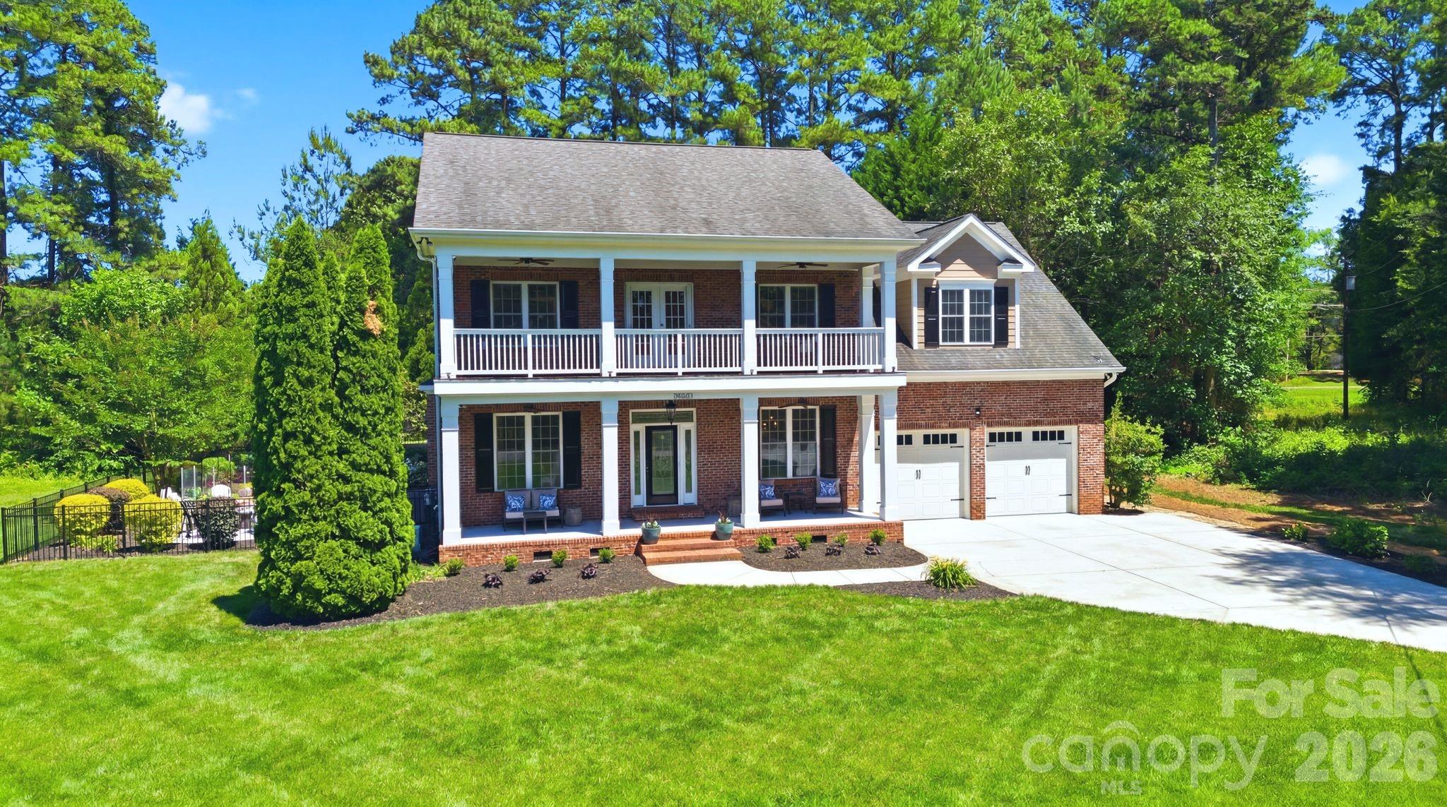 Photo of 16000 Sunset Drive, Huntersville, NC 28078