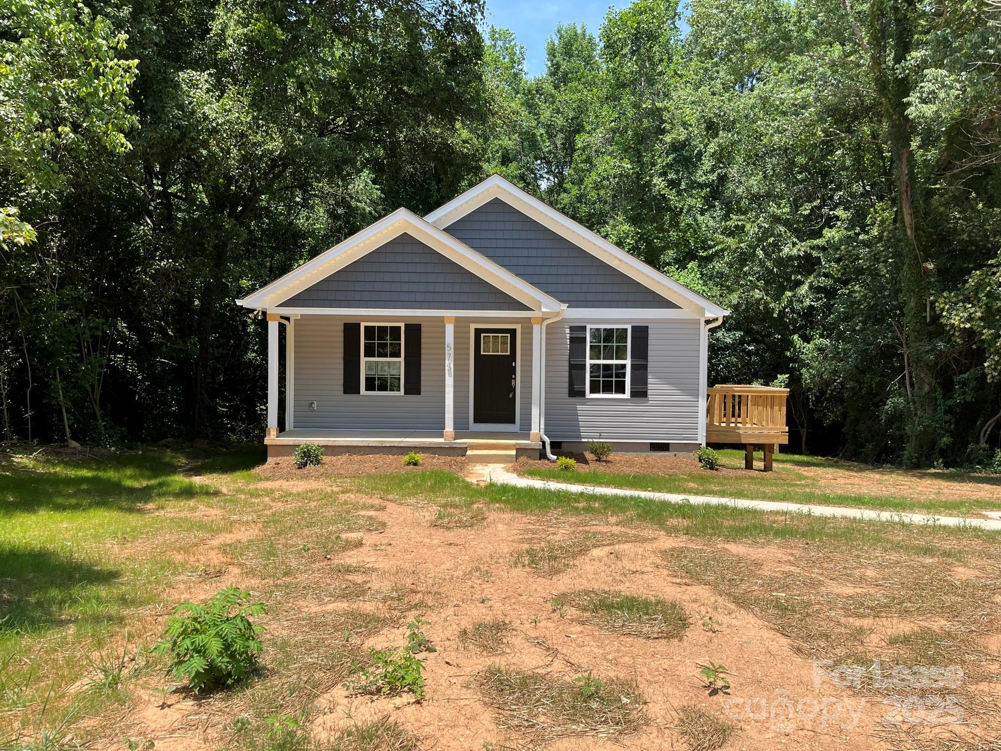 Photo of 575 Belfast Drive, Gastonia, NC 28052
