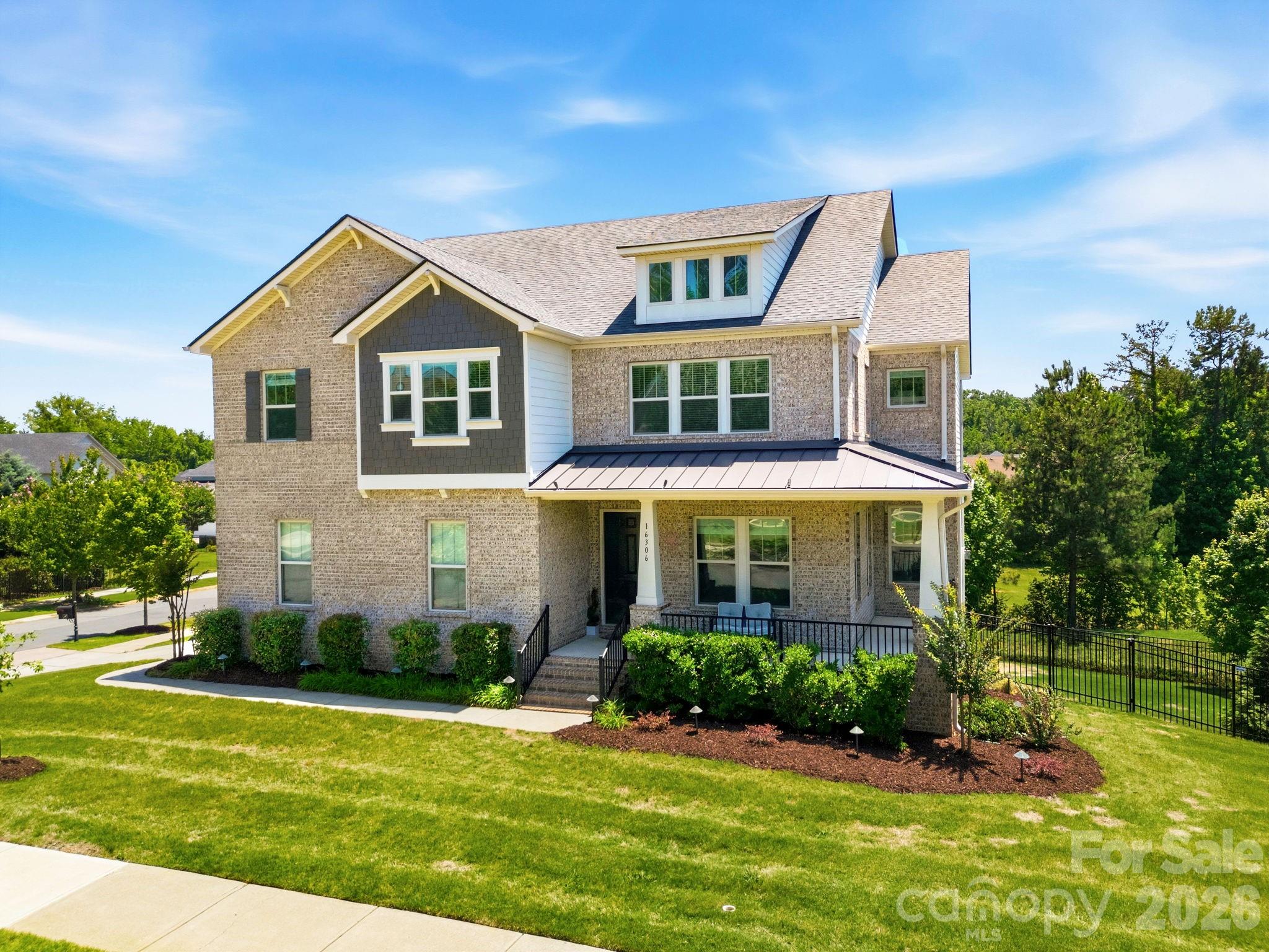 Photo of 16306 Nicodemus Lane, Huntersville, NC 28078