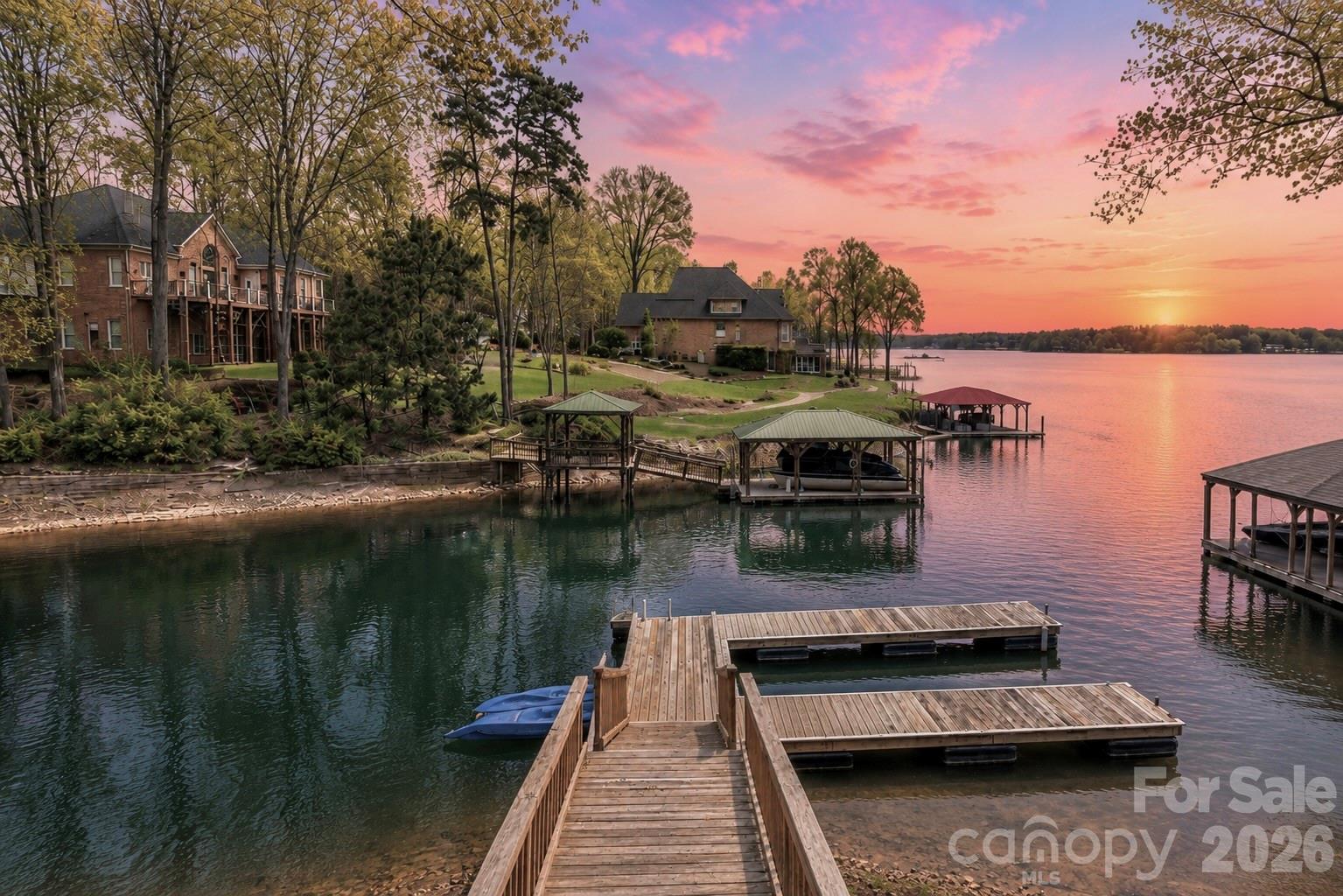 Photo of 119 Shelter Cove Lane, Mooresville, NC 28117