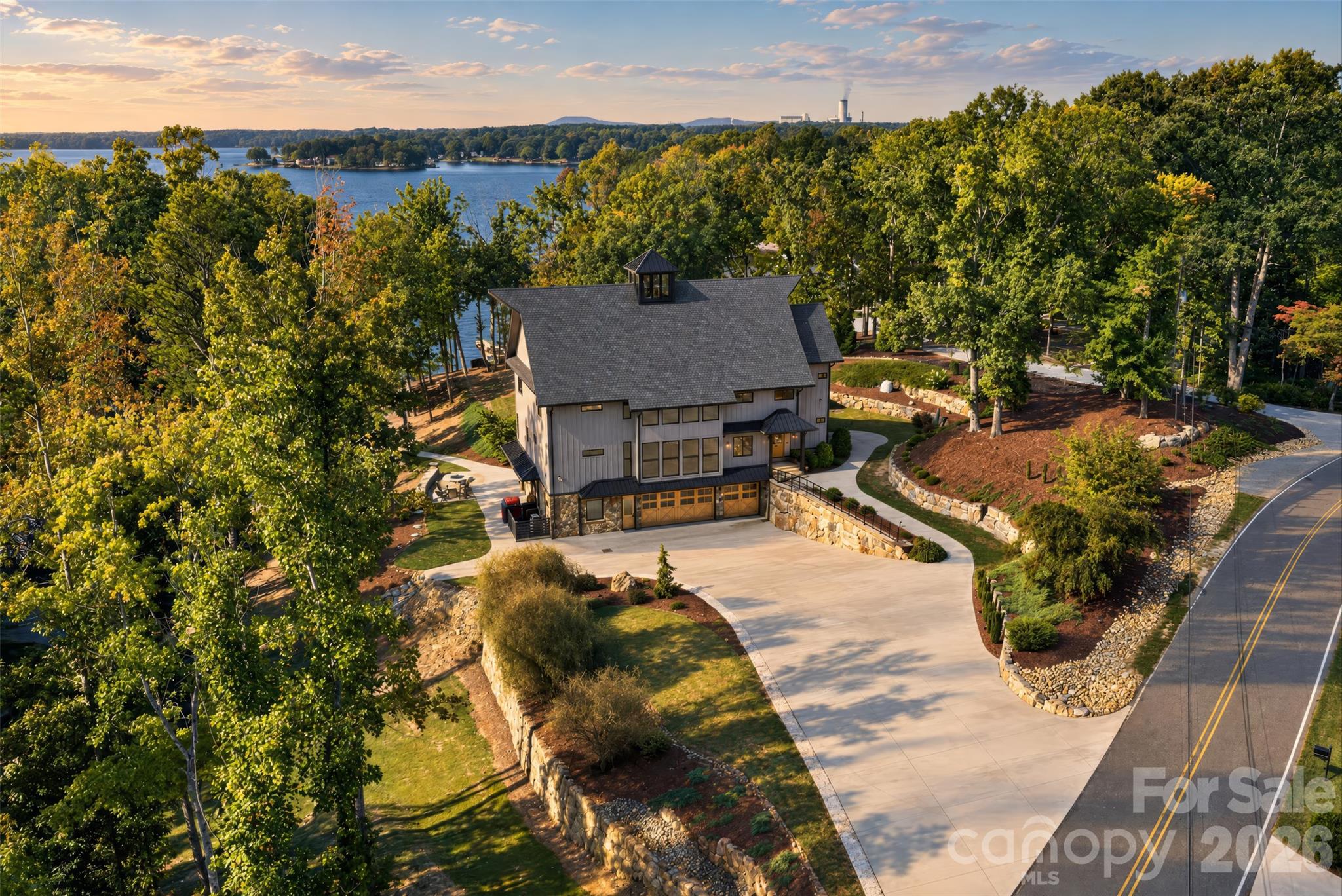Photo of 222 Greenbay Road, Mooresville, NC 28117