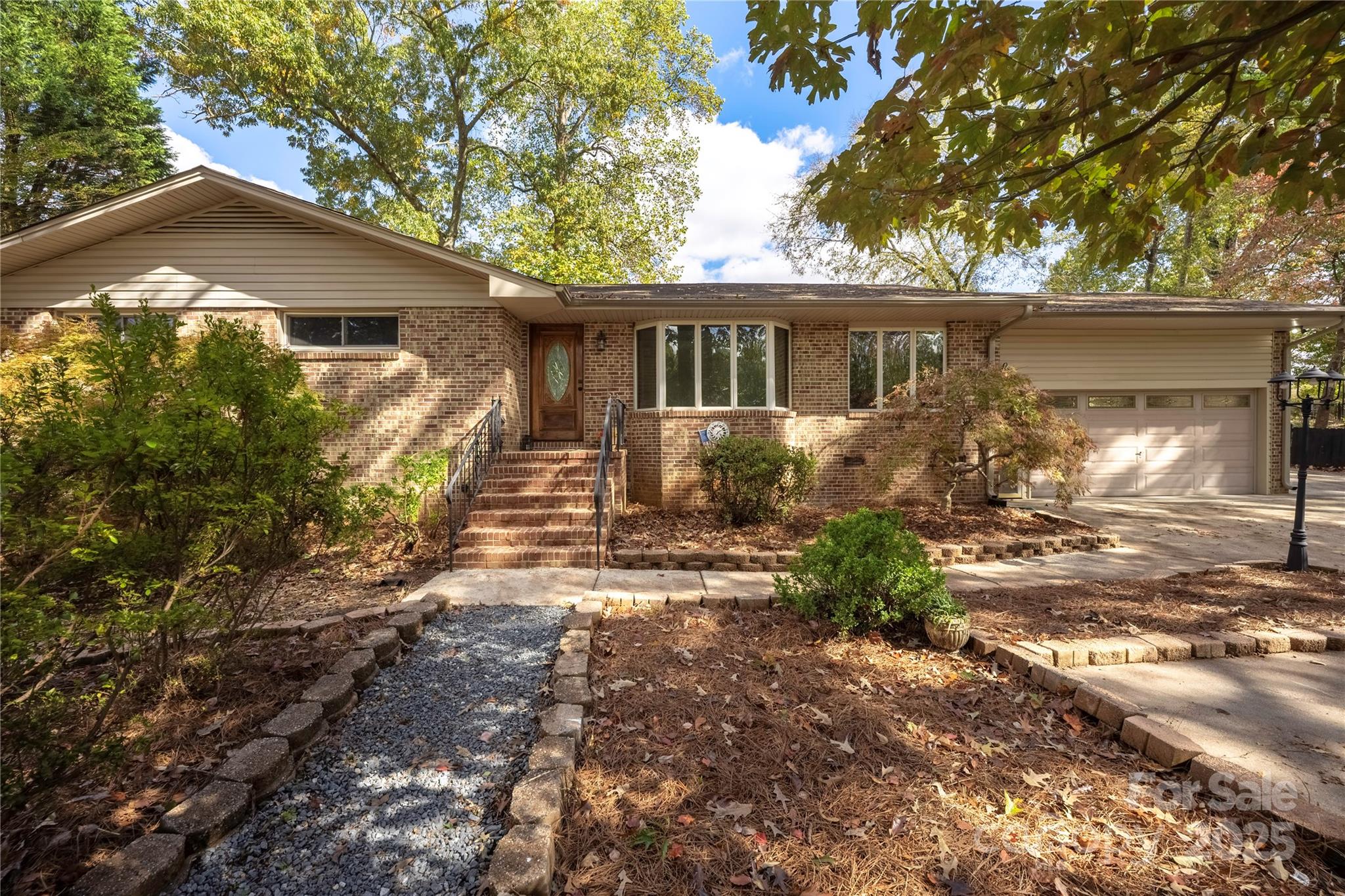 Photo of 203 Ewing Drive, Belmont, NC 28012