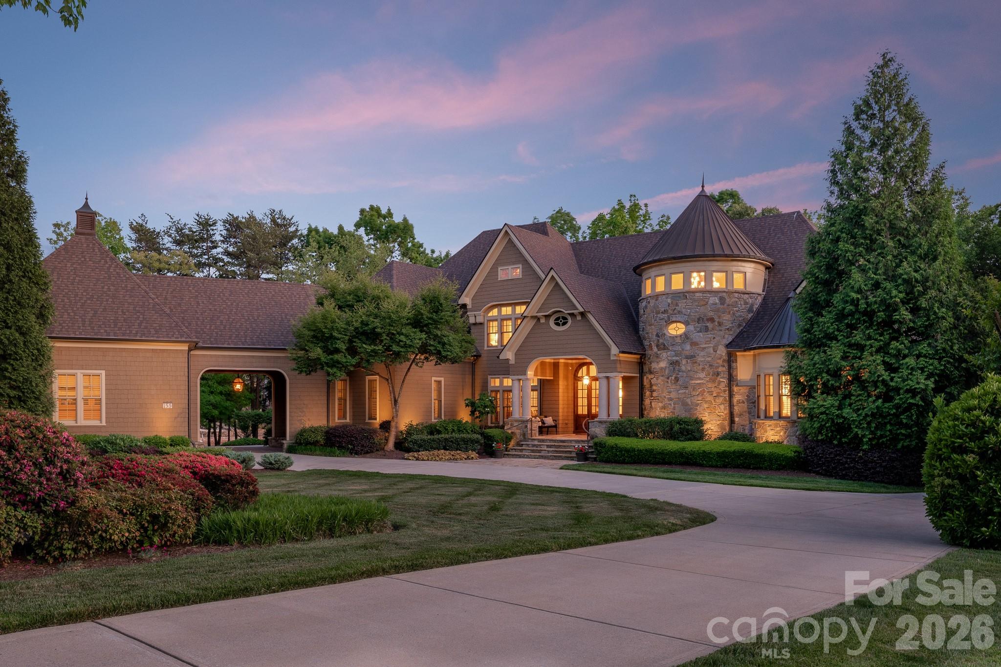 Photo of 155 Union Chapel Drive, Mooresville, NC 28117