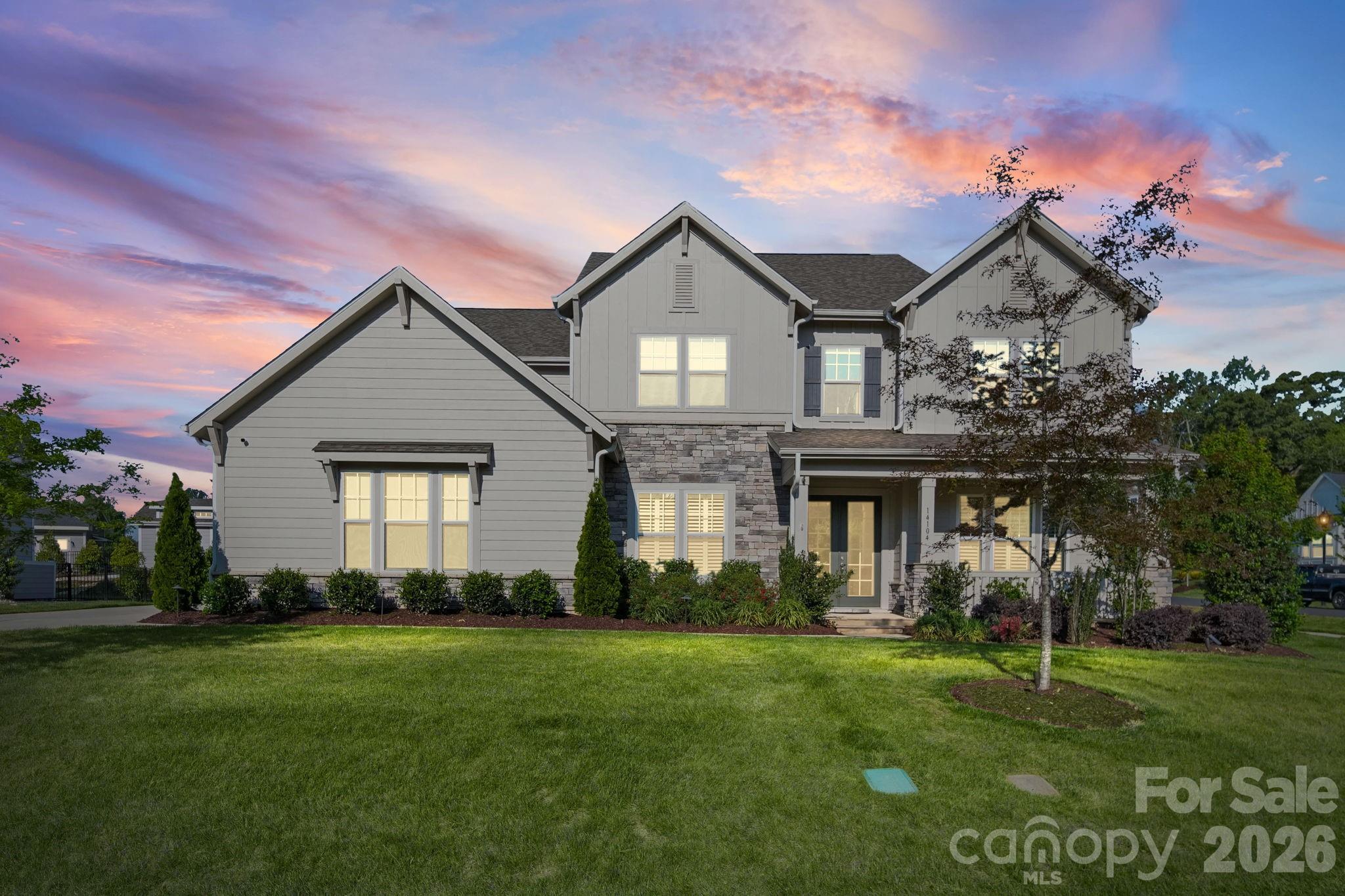 Photo of 14104 Hollins Grove Avenue, Huntersville, NC 28078