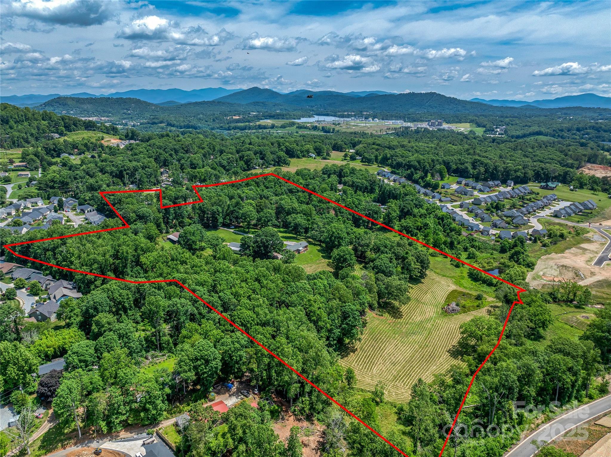 Photo of 1110 Glenn Bridge Road SE, Arden, NC 28704