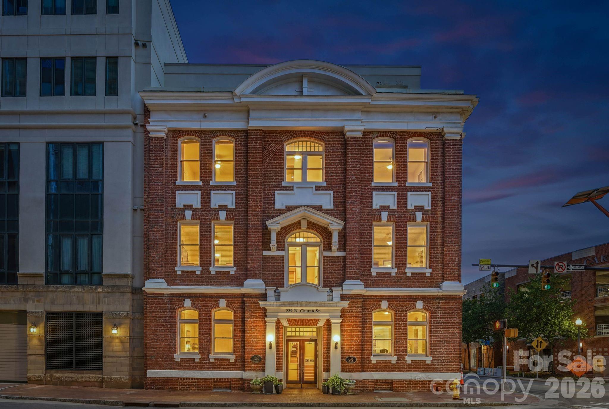 Photo of 229 N Church Street, Charlotte, NC 28202