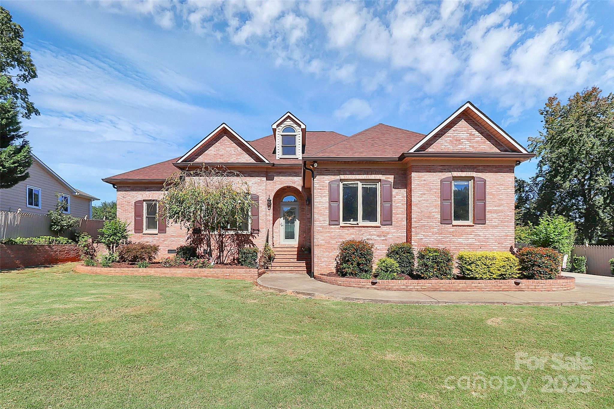 Photo of 19 Bowen Drive, Belmont, NC 28012