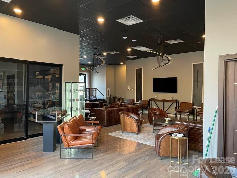 Photo of 190 W main Avenue, Gastonia, NC 28052