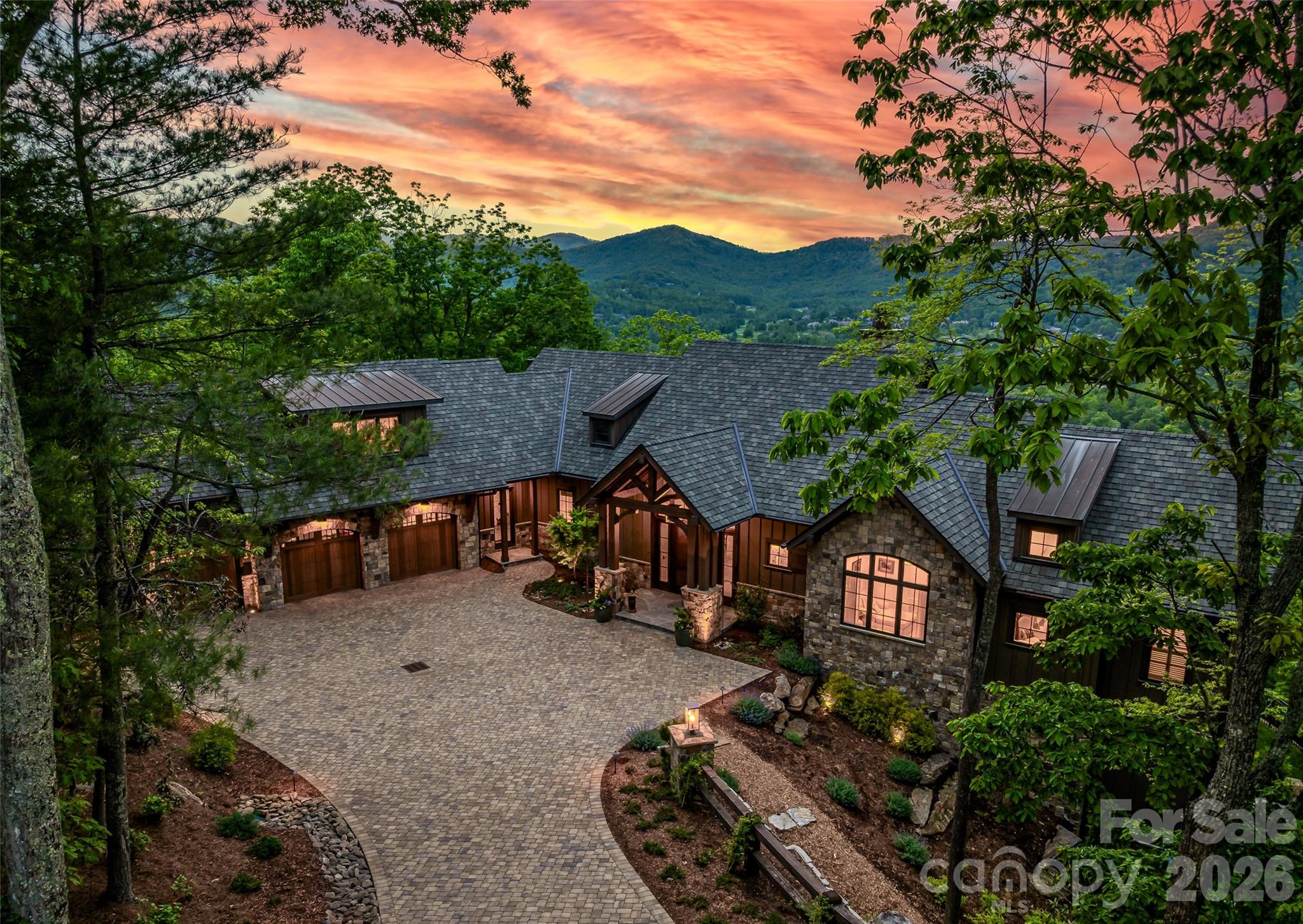 Photo of 32 Featherstone Trail, Arden, NC 28704