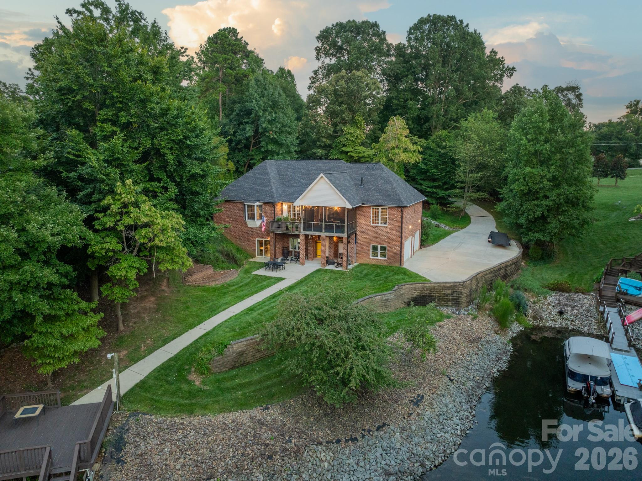Photo of 7545 Rabbit Circle, Denver, NC 28037