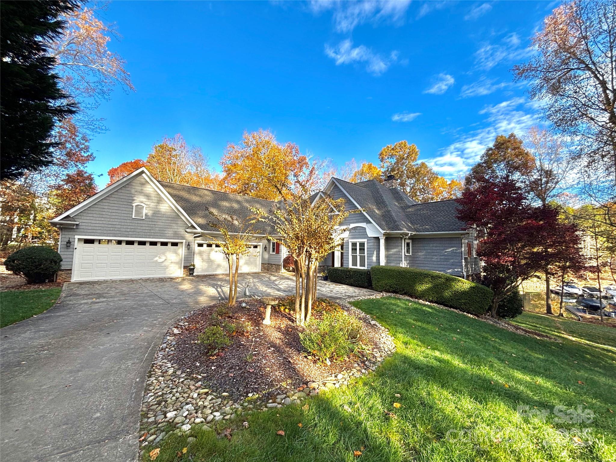 Photo of 119 Whaling Lane, Mooresville, NC 28117