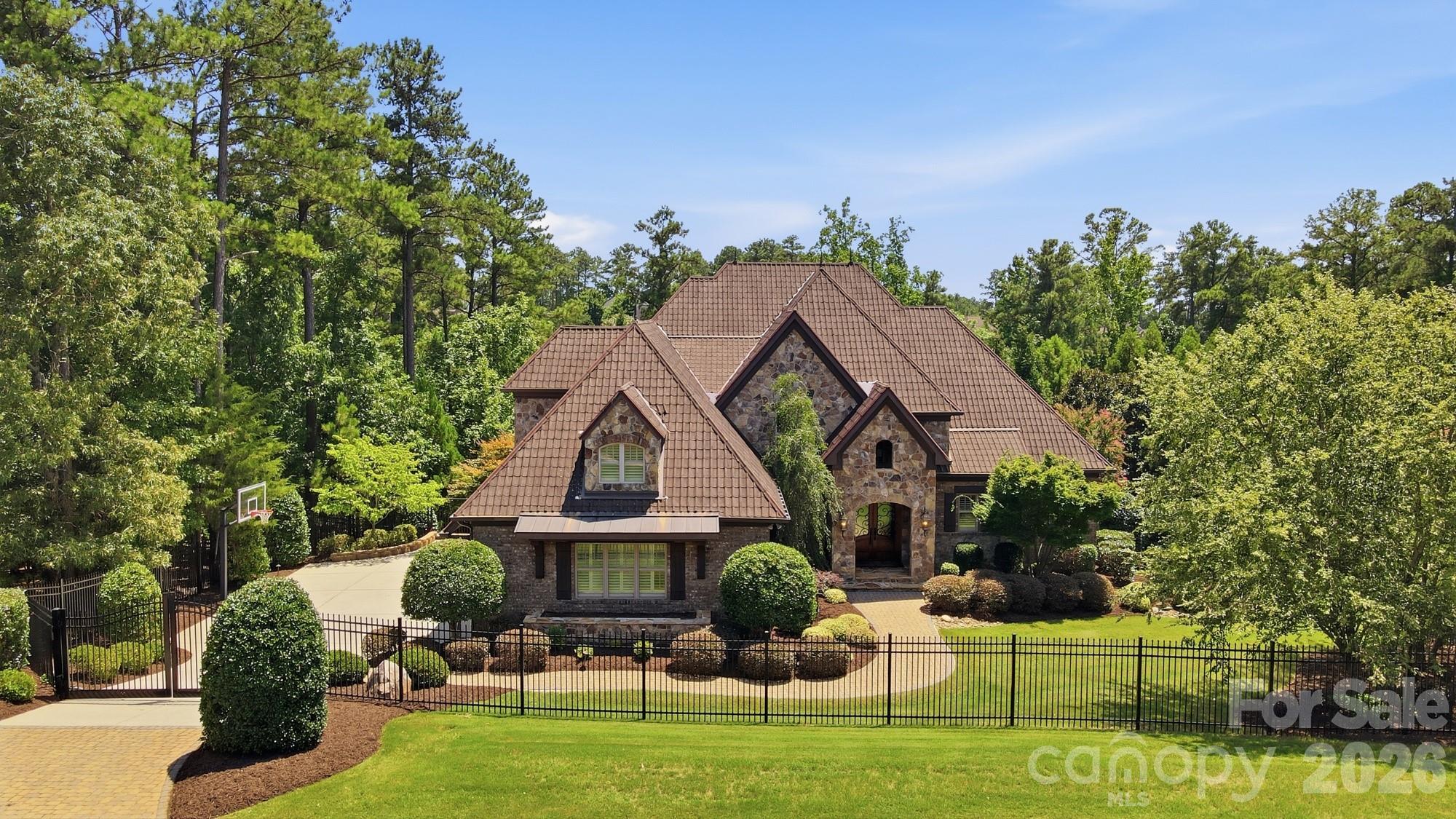 Photo of 19115 Youngblood Road W, Charlotte, NC 28278