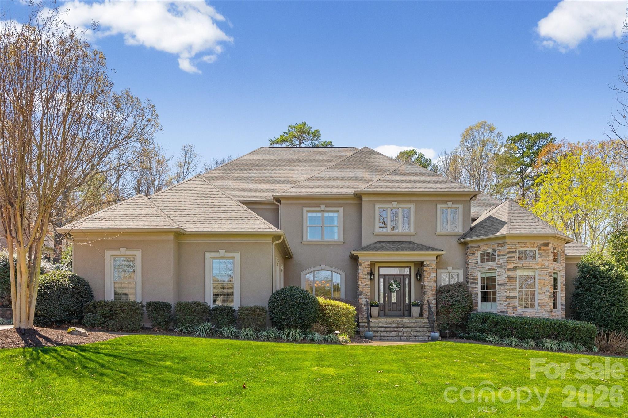 Photo of 8225 Victoria Lake Drive, Waxhaw, NC 28173
