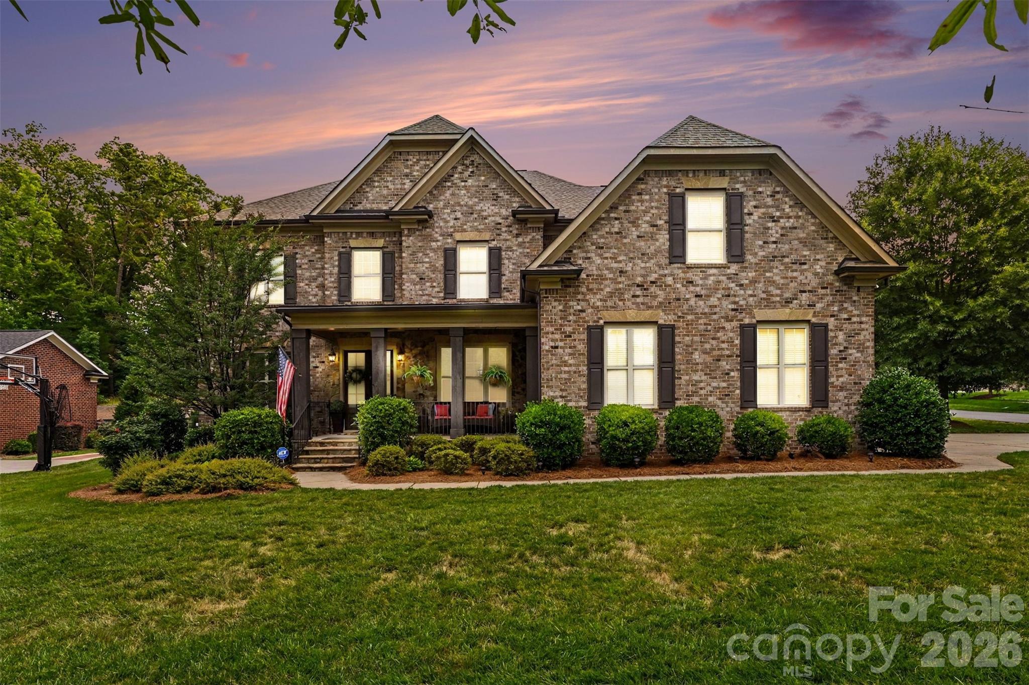 Photo of 13002 Fen Court, Huntersville, NC 28078