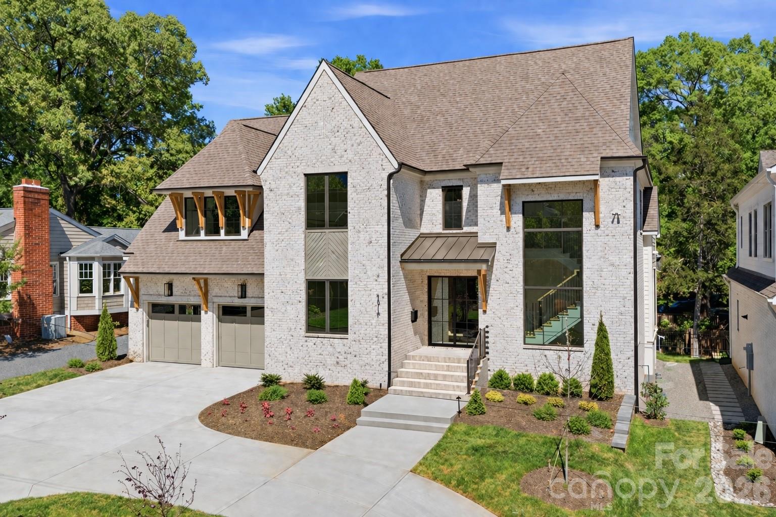 Photo of 1519 Lynway Drive, Charlotte, NC 28203