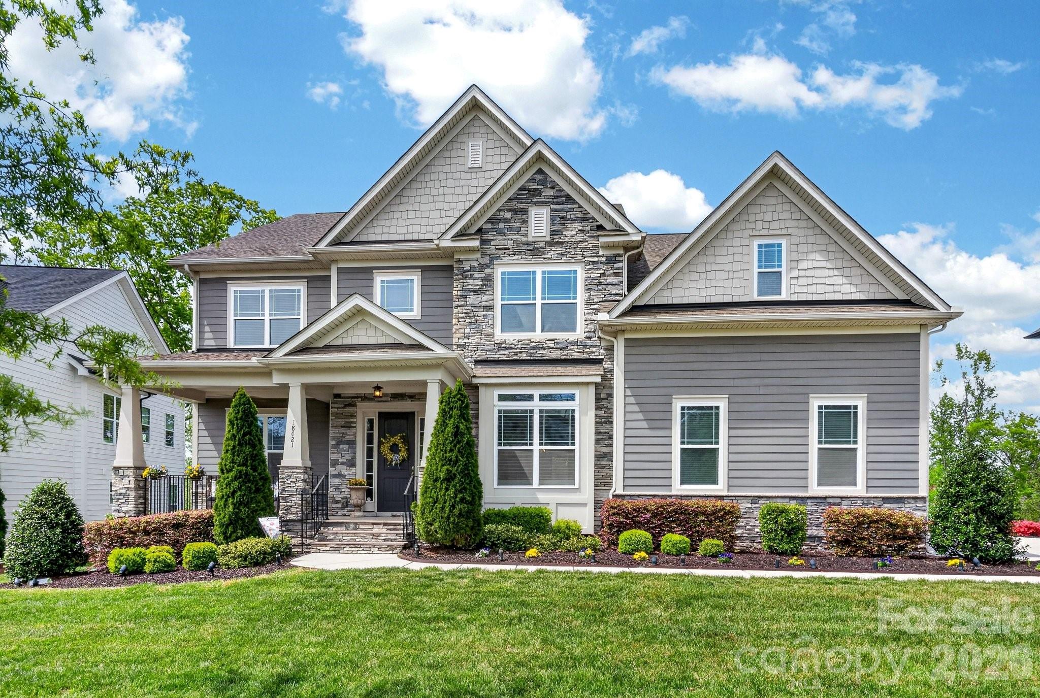 Photo of 18421 Doves Crest Road, Cornelius, NC 28031