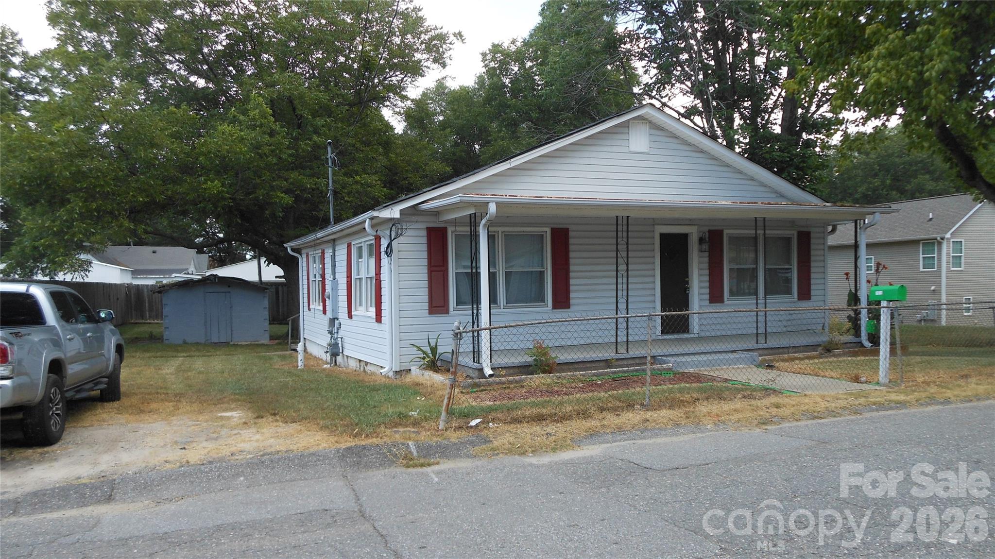 Photo of 1514 W Walnut Avenue, Gastonia, NC 28052