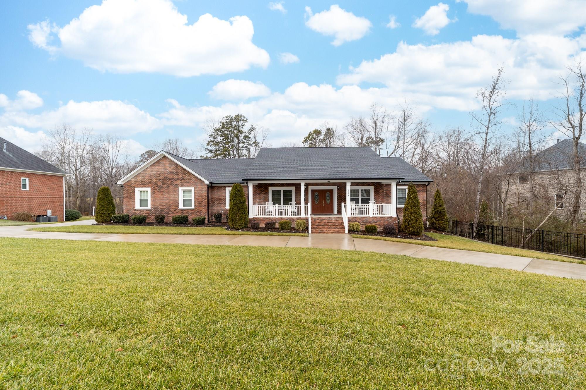 Photo of 2865 Scarborough Court, Gastonia, NC 28054