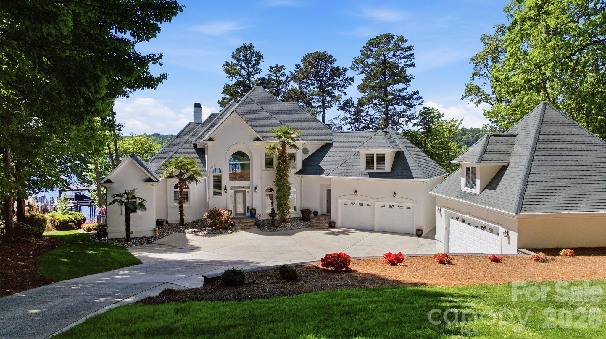Photo of 144 Mariner Pointe Lane, Mooresville, NC 28117