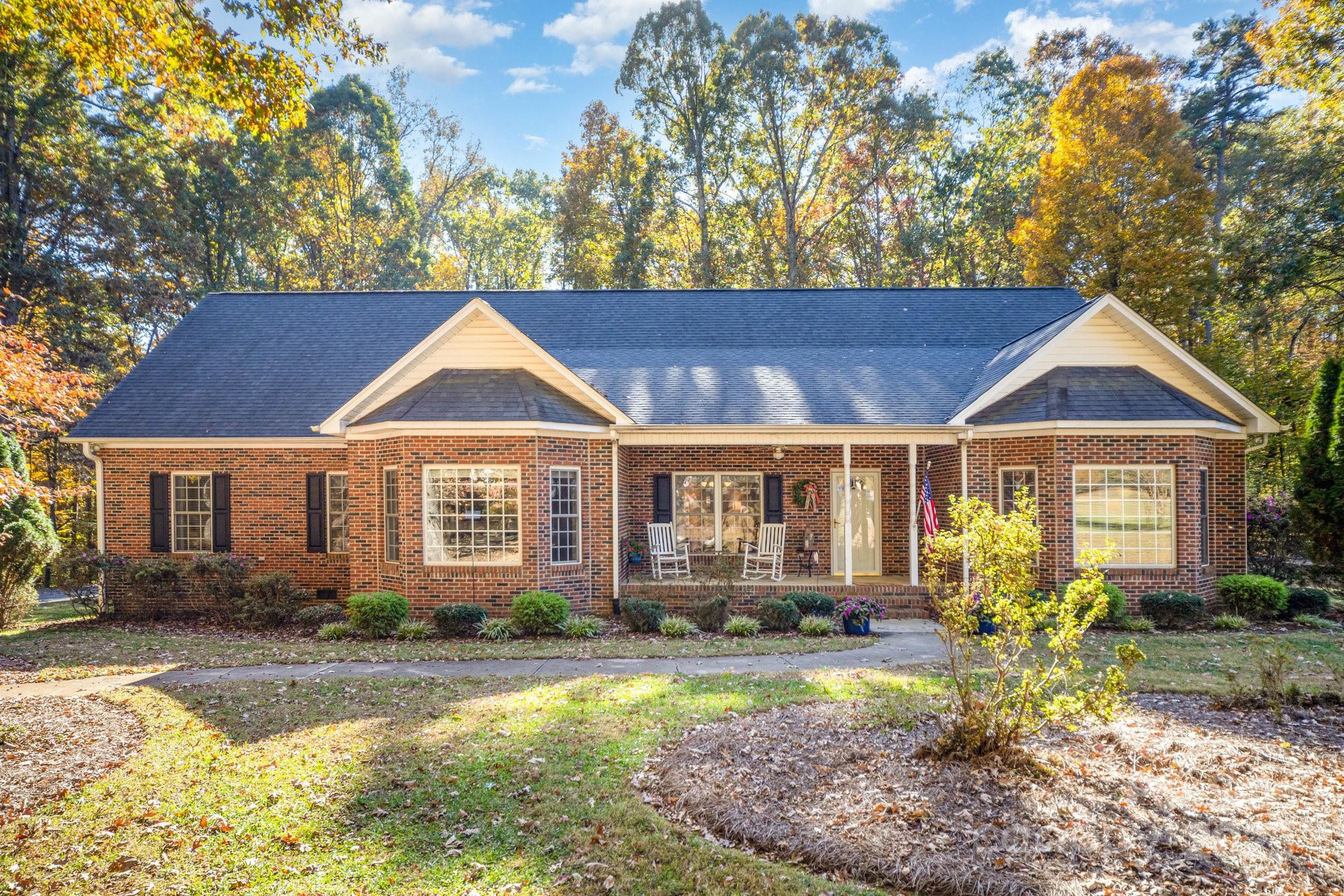 Photo of 216 Minnie Queen Lane, Belmont, NC 28012