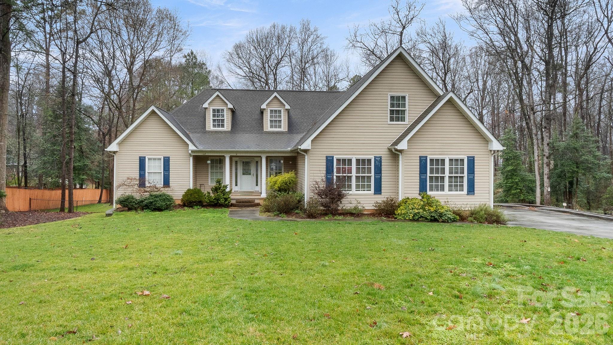 Photo of 2853 Wimbledon Drive, Gastonia, NC 28056