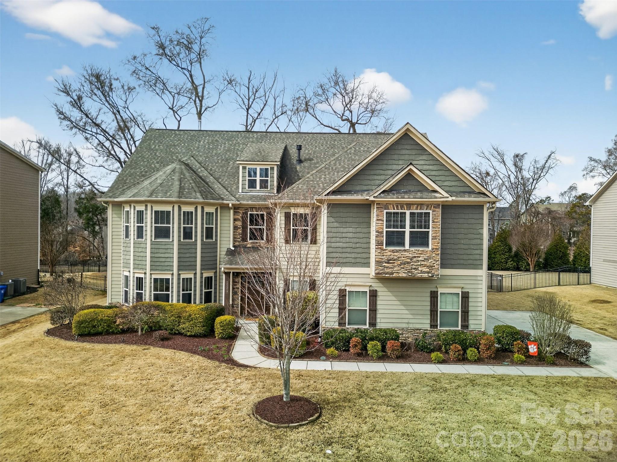 Photo of 15317 Guthrie Drive, Huntersville, NC 28078