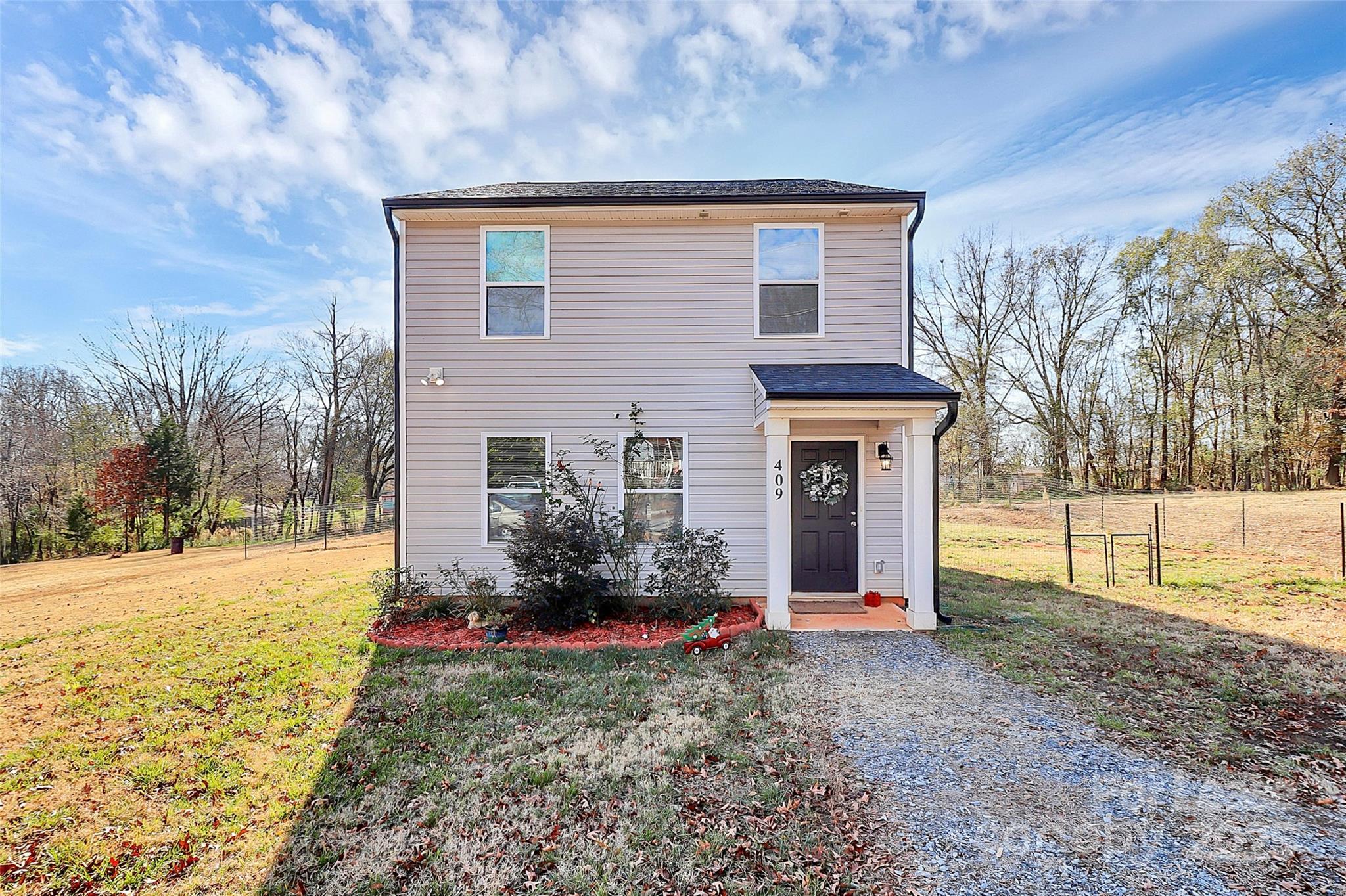 Photo of 409 Kickapoo Avenue, Gastonia, NC 28056