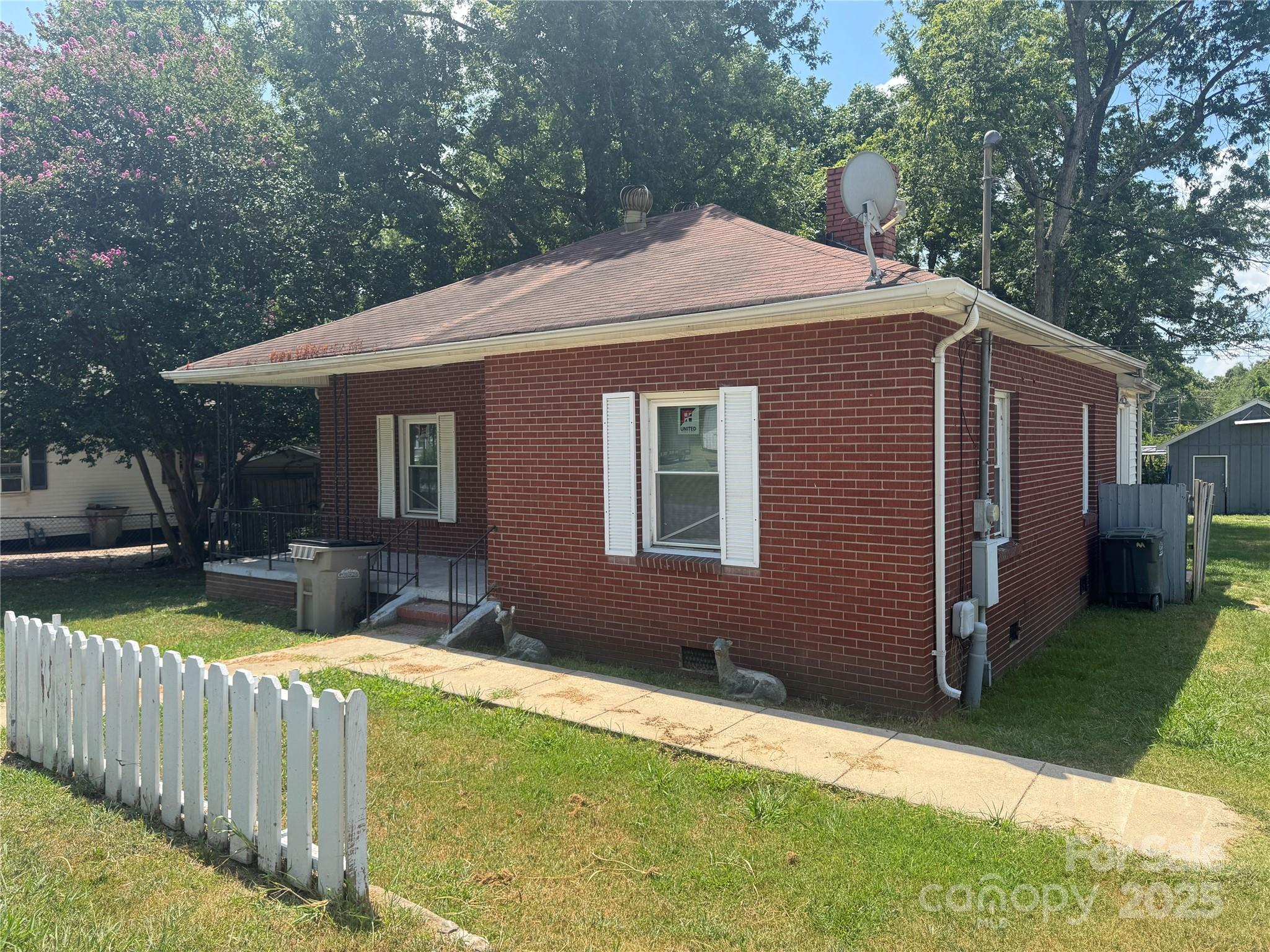 Photo of 2343 Milton Avenue, Gastonia, NC 28052