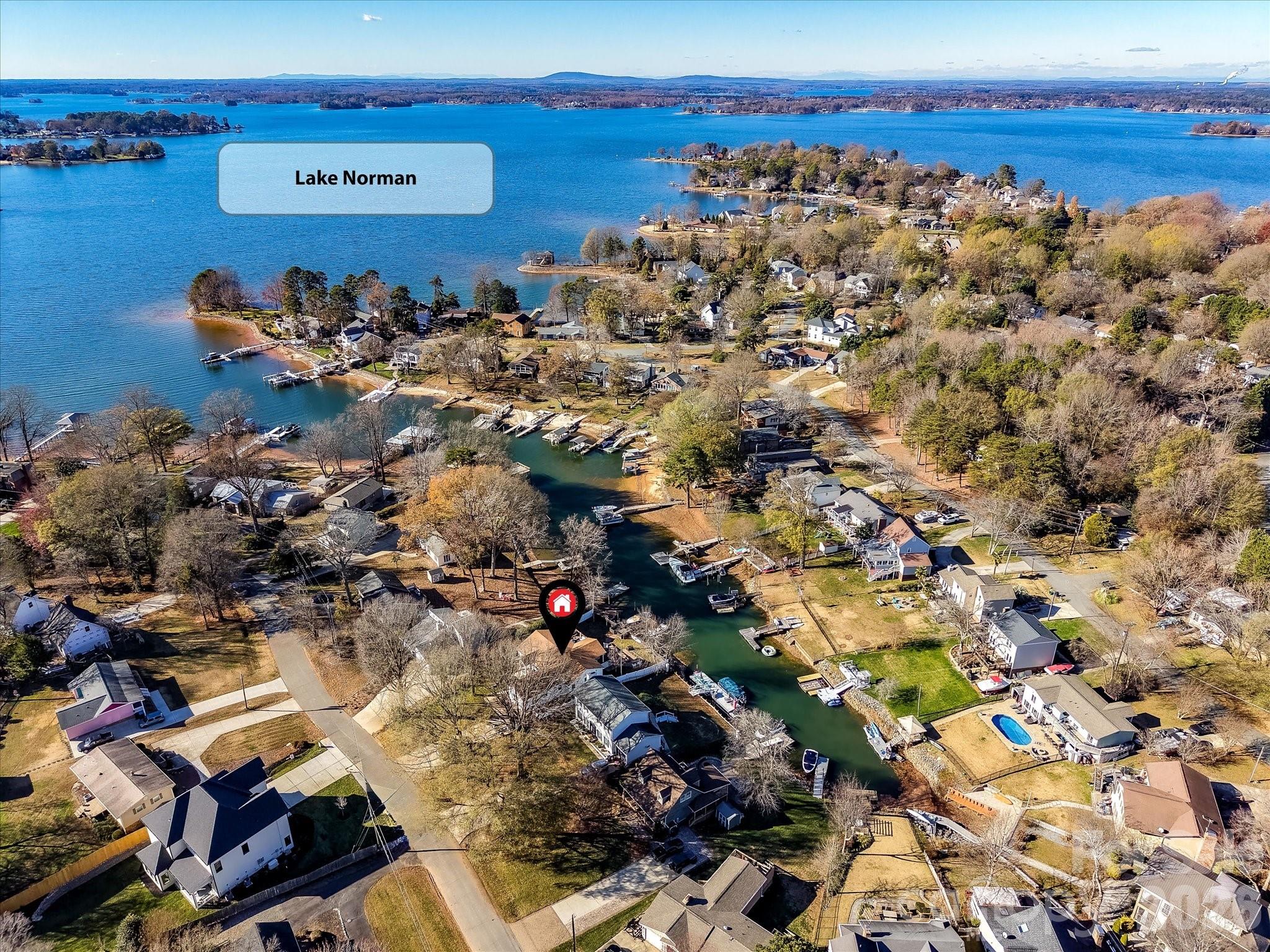 Photo of 21200 Rio Oro Drive, Cornelius, NC 28031