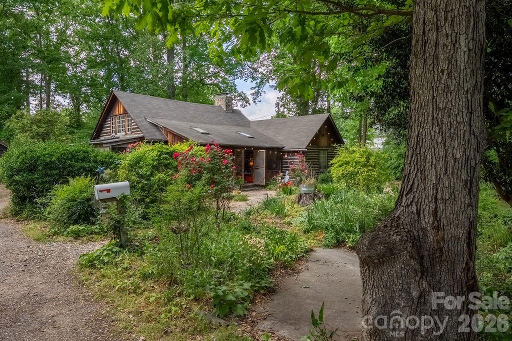 Photo of 2107 Mandarin Boulevard, Charlotte, NC 28205