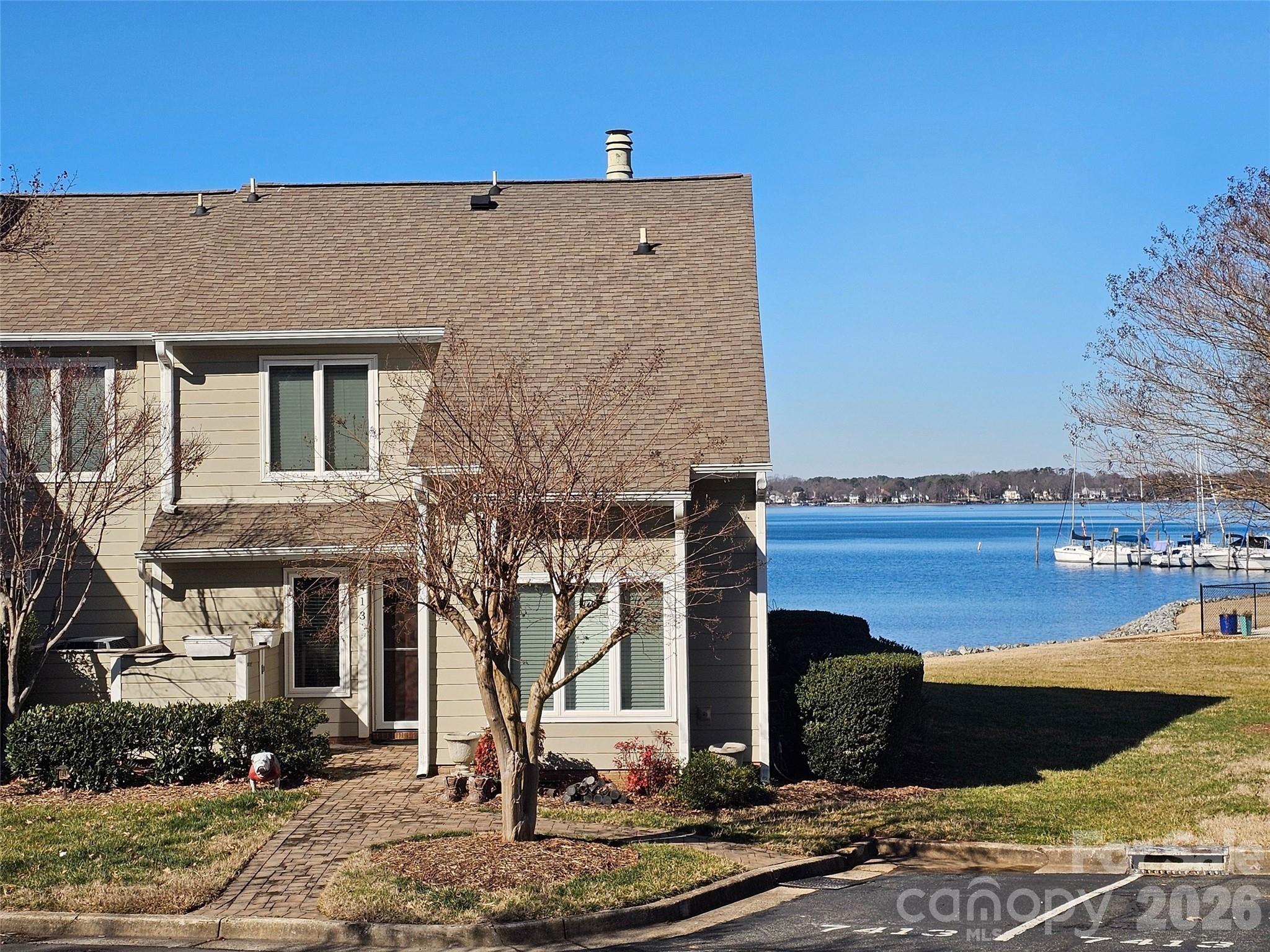 Photo of 7413 Mariner Cove Drive, Cornelius, NC 28031