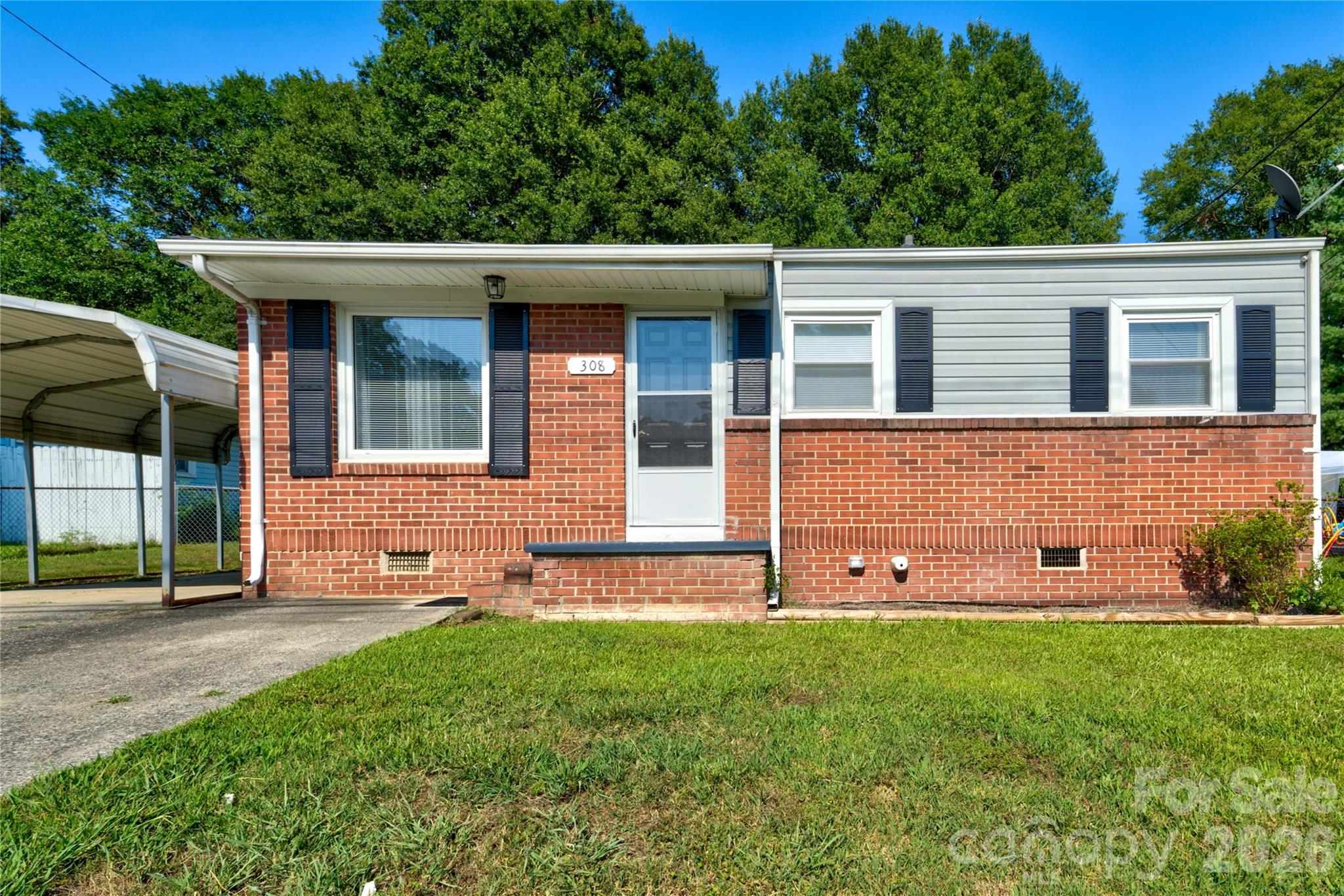 Photo of 308 S Myrtle School Road, Gastonia, NC 28052