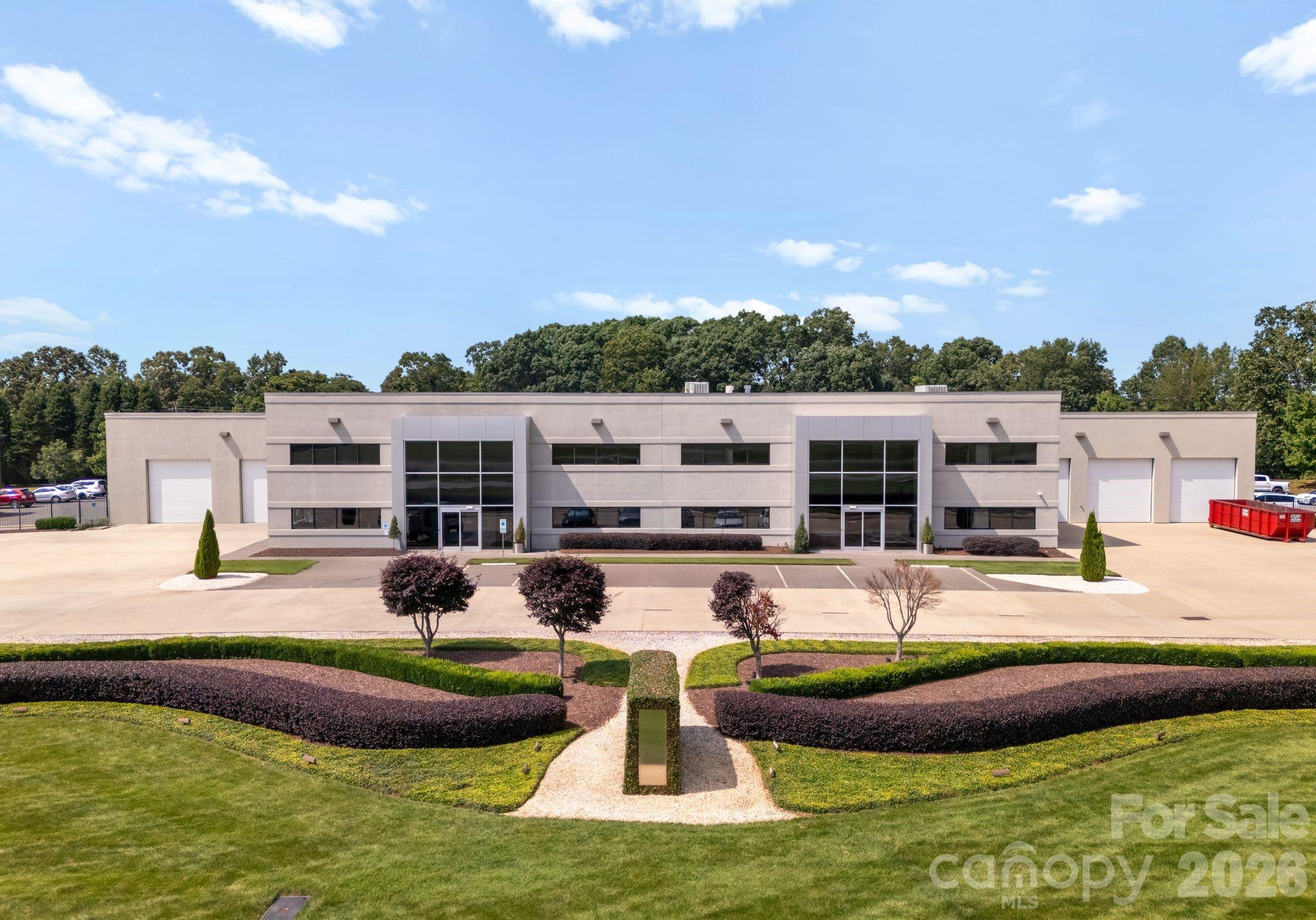 Photo of 258-260 W Aviation Drive, Statesville, NC 28677