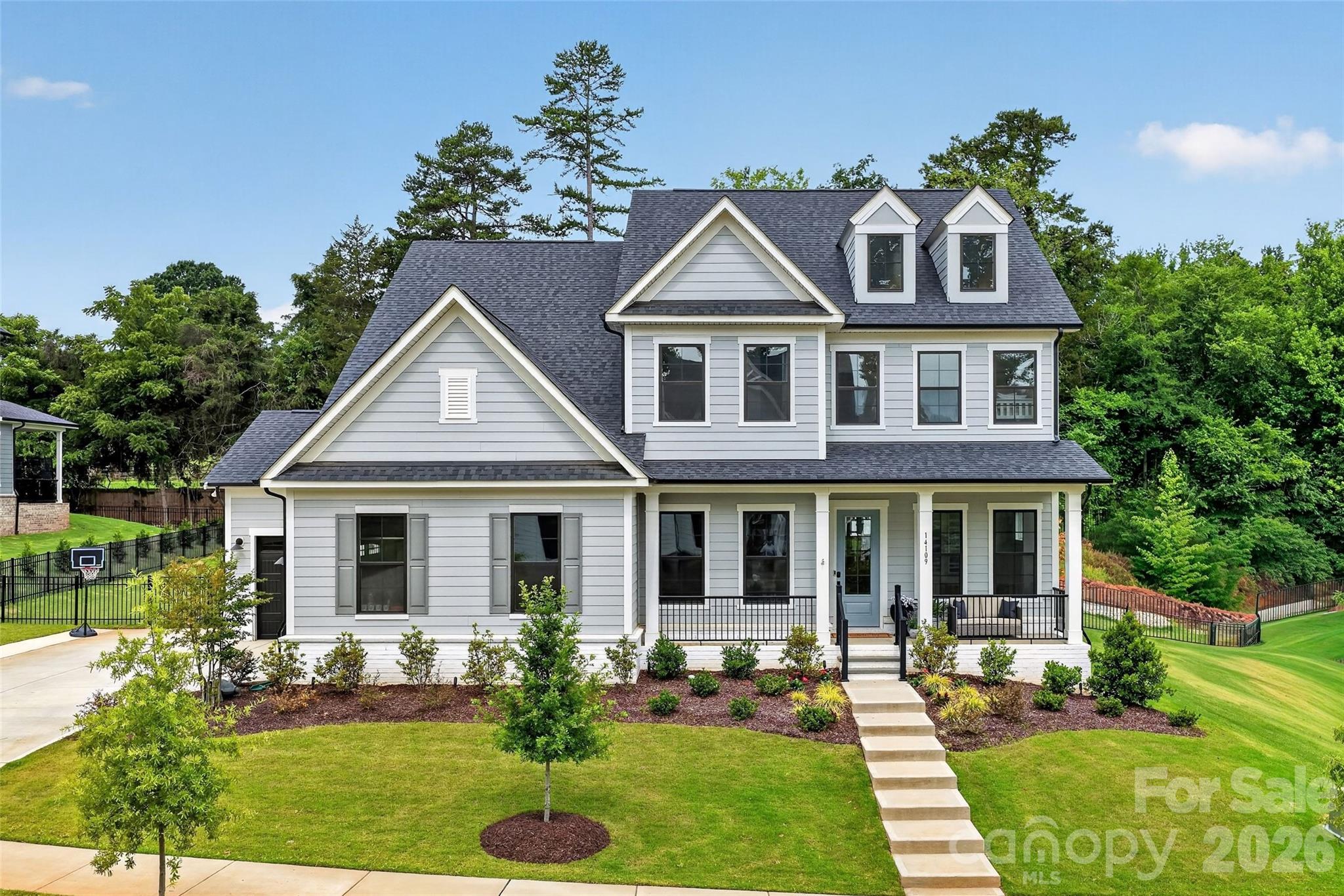 Photo of 14109 White Gardens Lane, Huntersville, NC 28078