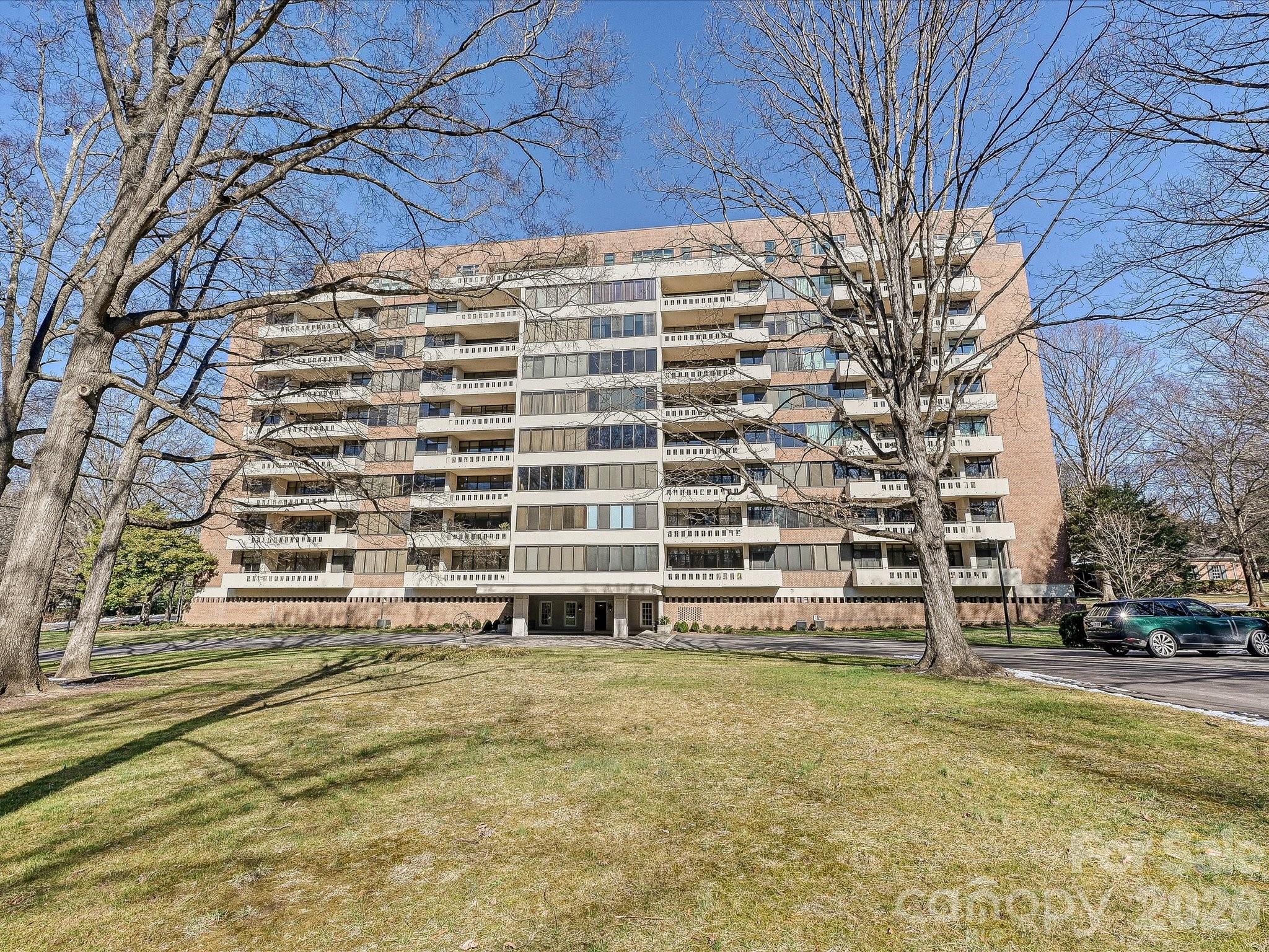 Photo of 2633 Richardson Drive, Charlotte, NC 28211