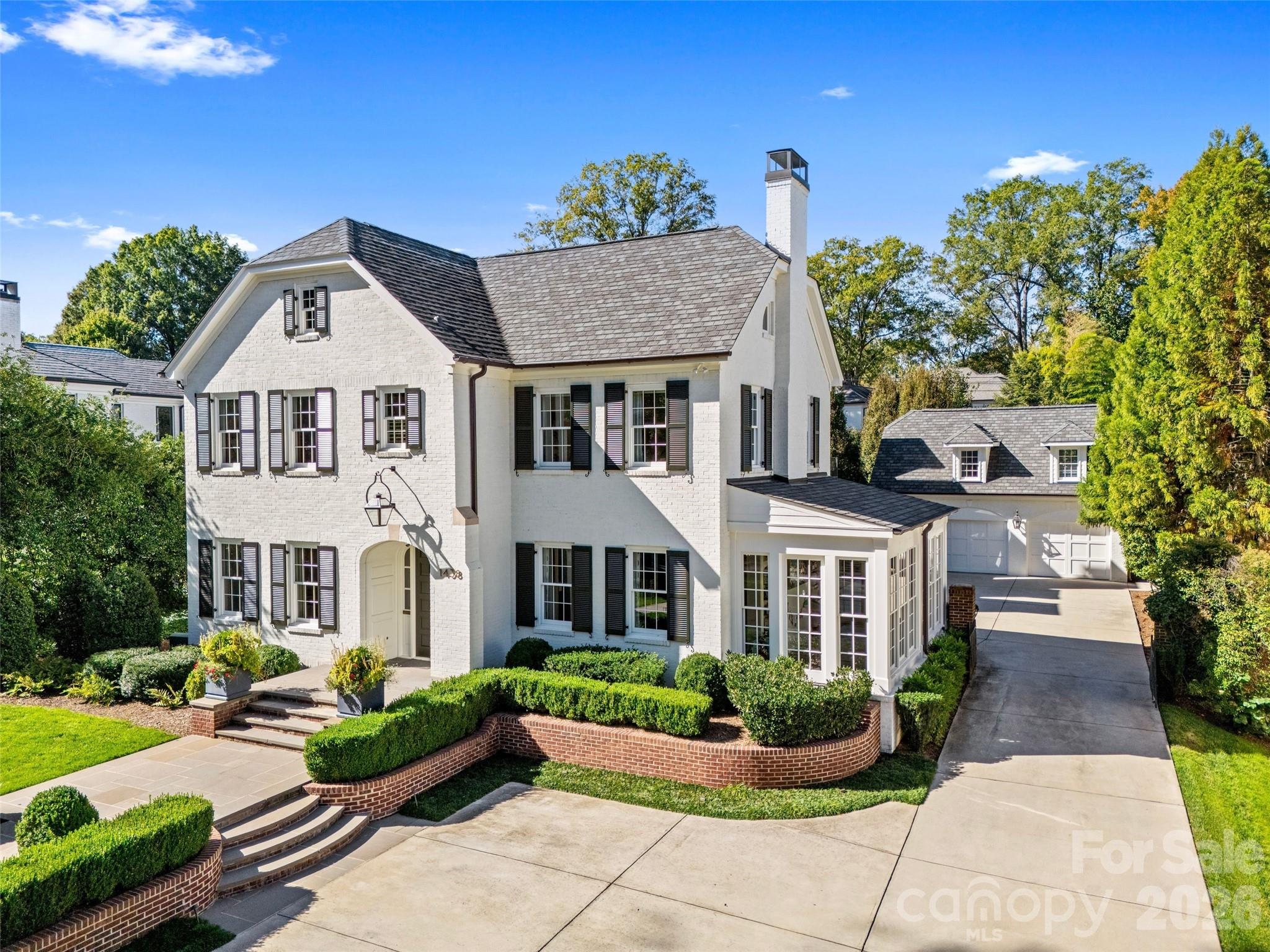 Photo of 1438 Queens Road W, Charlotte, NC 28207