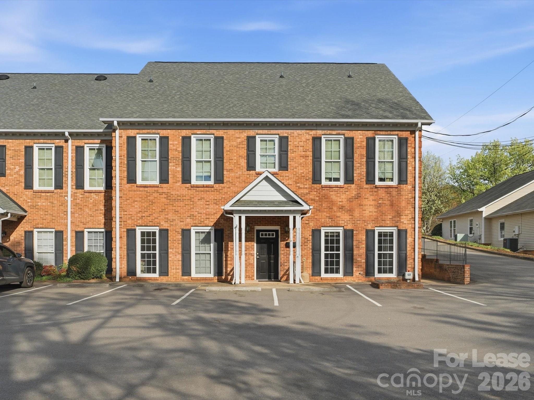 Photo of 825 Majestic Court, Gastonia, NC 28054