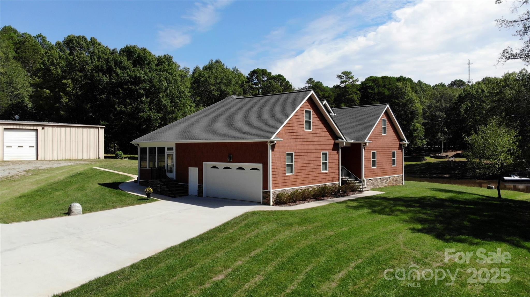 Photo of 15027 Beatties Ford Road, Huntersville, NC 28078