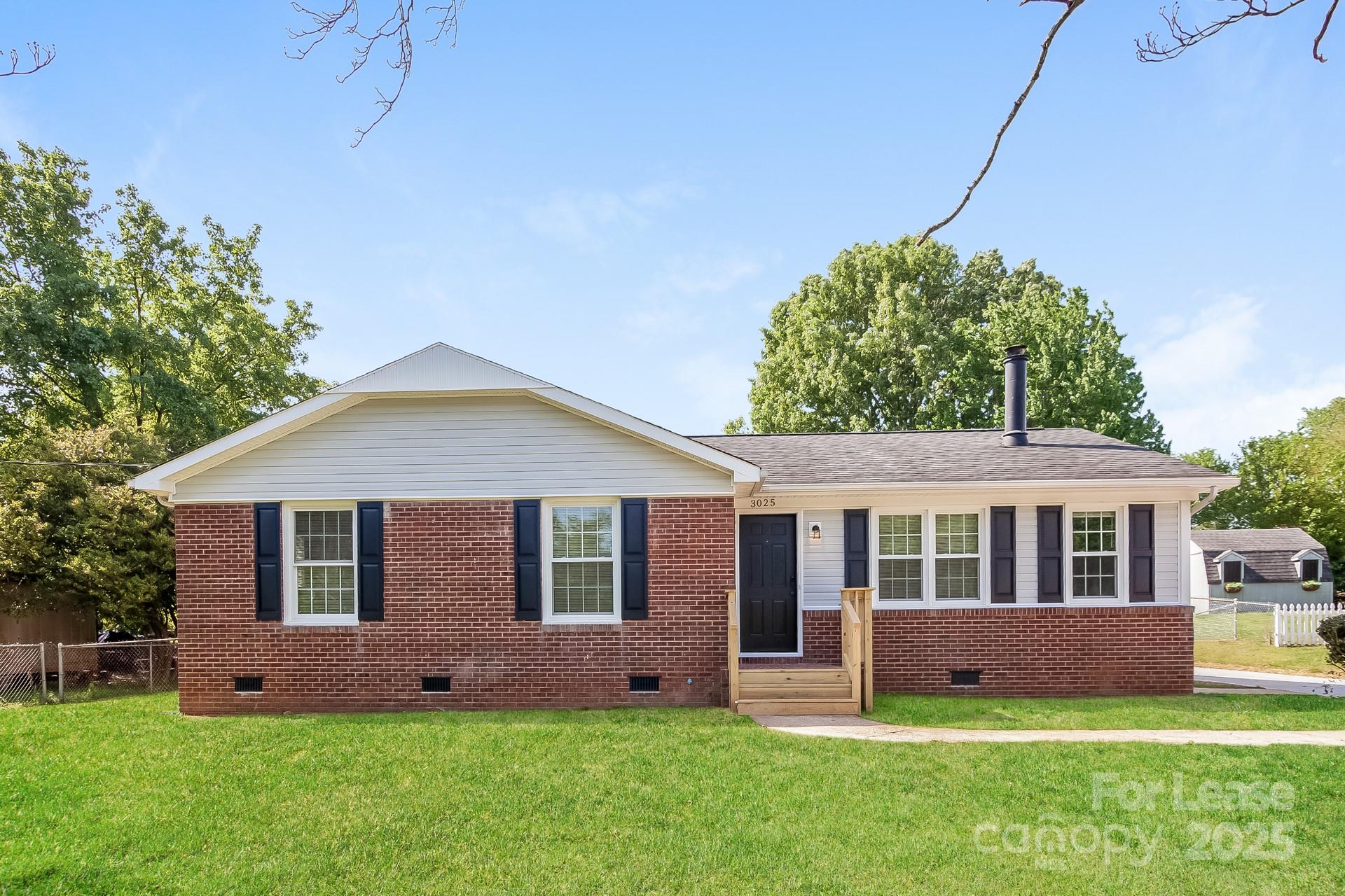 Photo of 3025 Brandywine Court, Gastonia, NC 28054