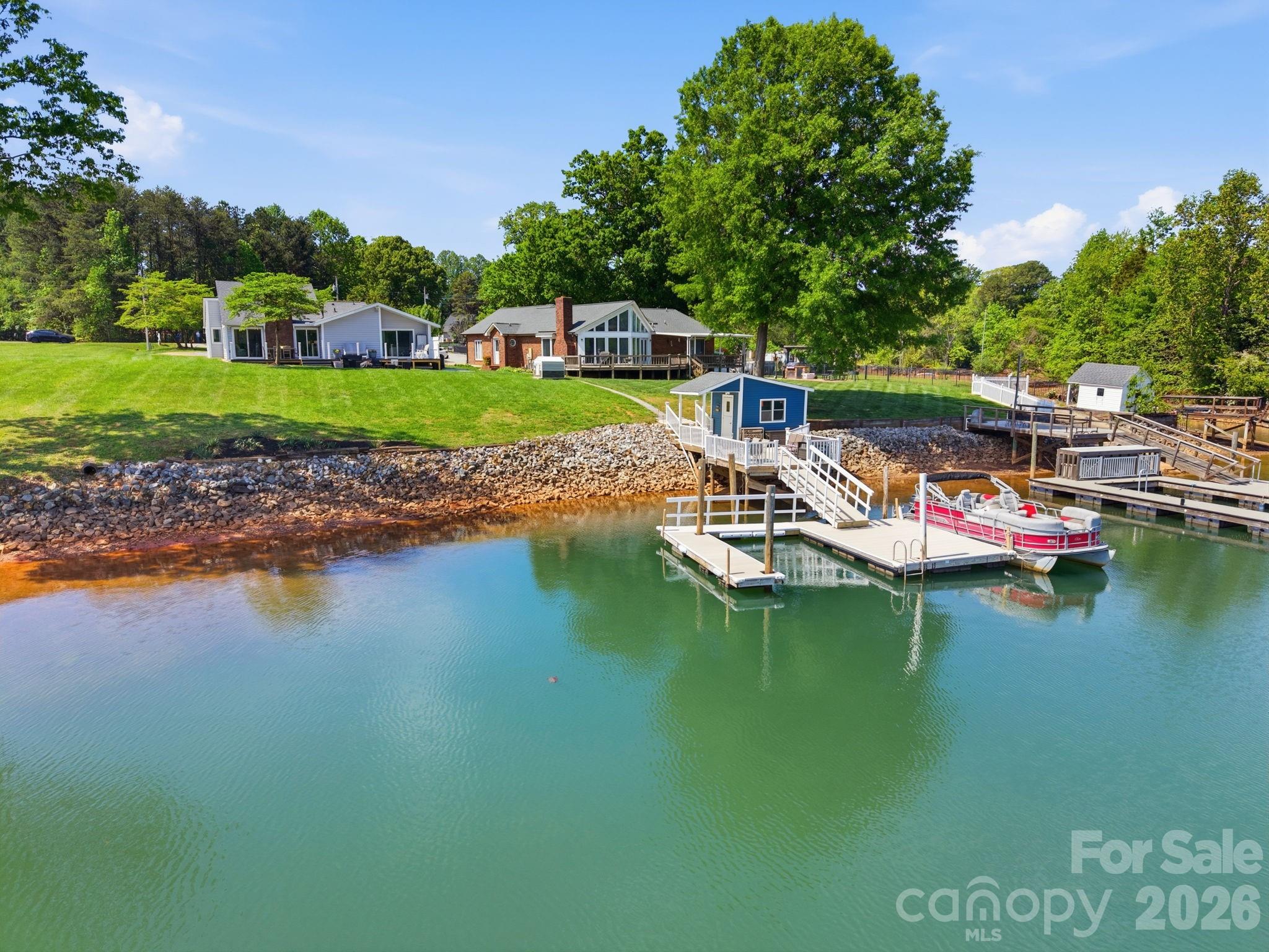 Photo of 8029 Lucky Creek Lane, Denver, NC 28037