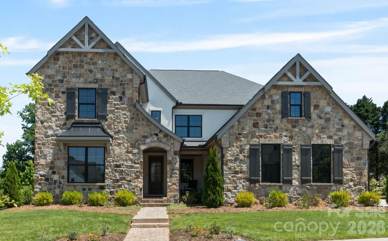 Photo of 14109 Pinoli Pine Circle, Huntersville, NC 28078
