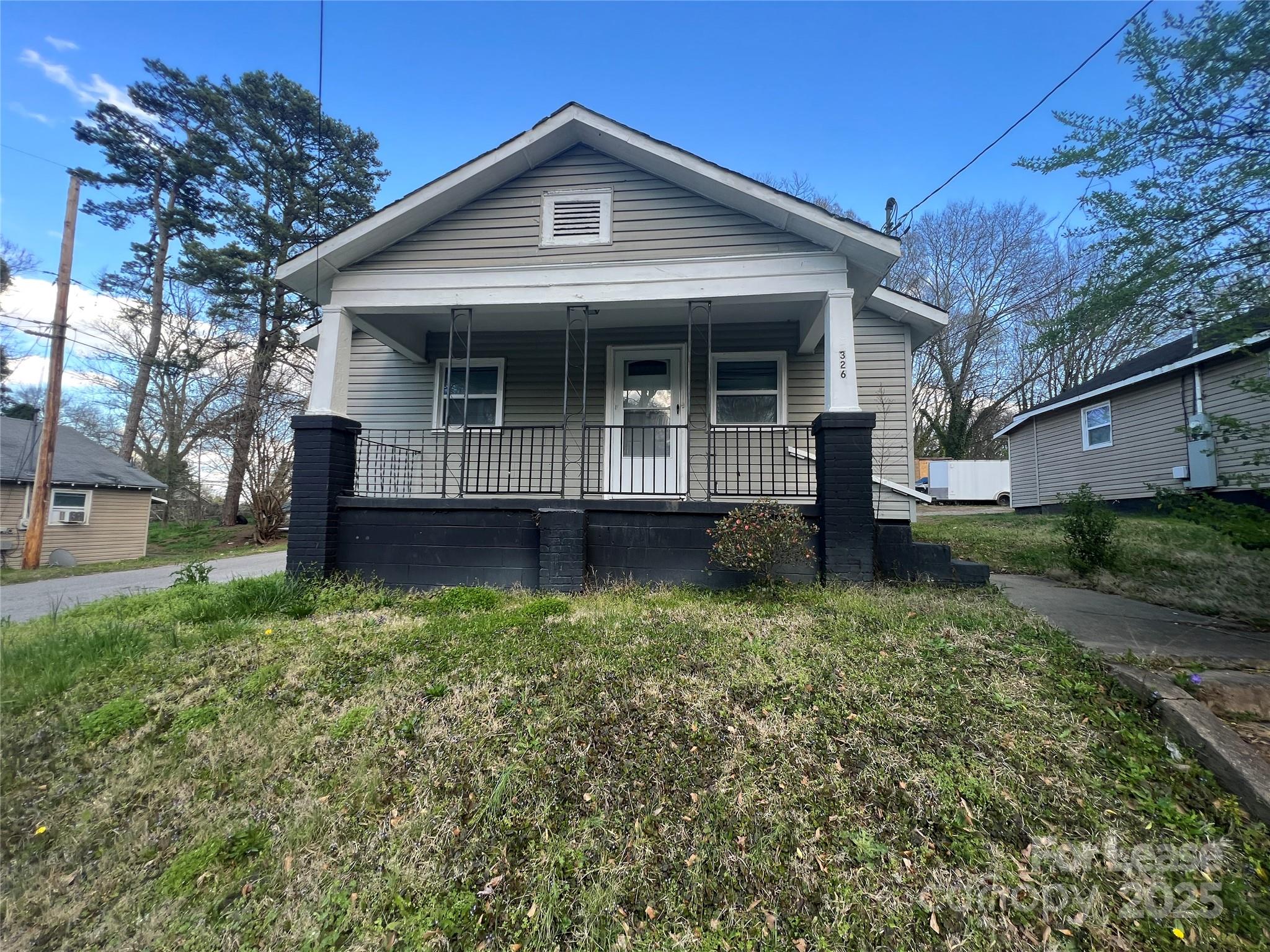 Photo of 326 Pryor Street, Gastonia, NC 28052
