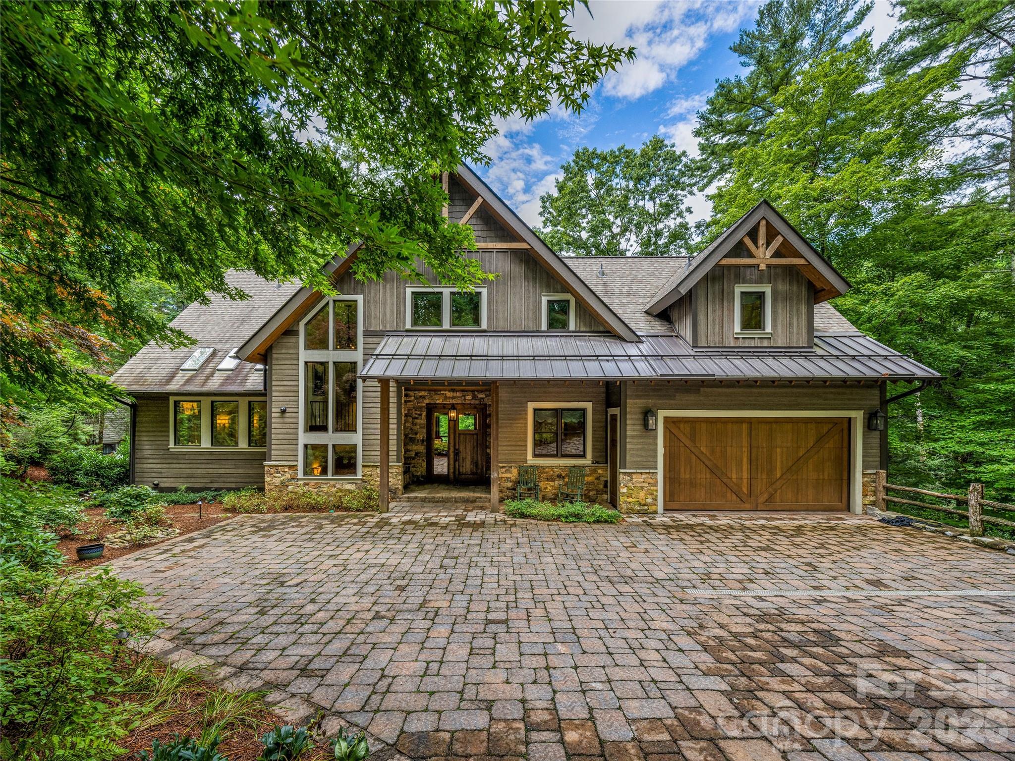 Photo of 64 Bee Tree Way, Lake Toxaway, NC 28747