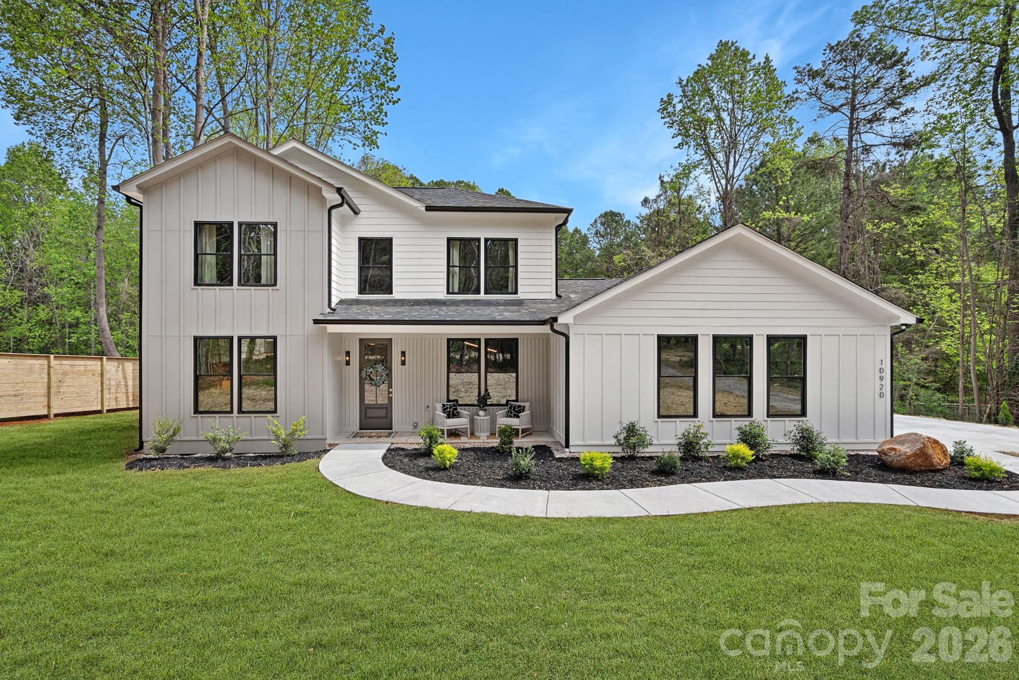 Photo of 10920 McCoy Road, Huntersville, NC 28078