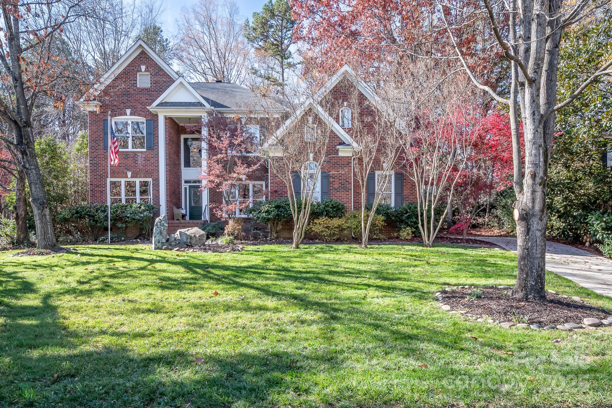 Photo of 16033 Agincourt Drive, Huntersville, NC 28078