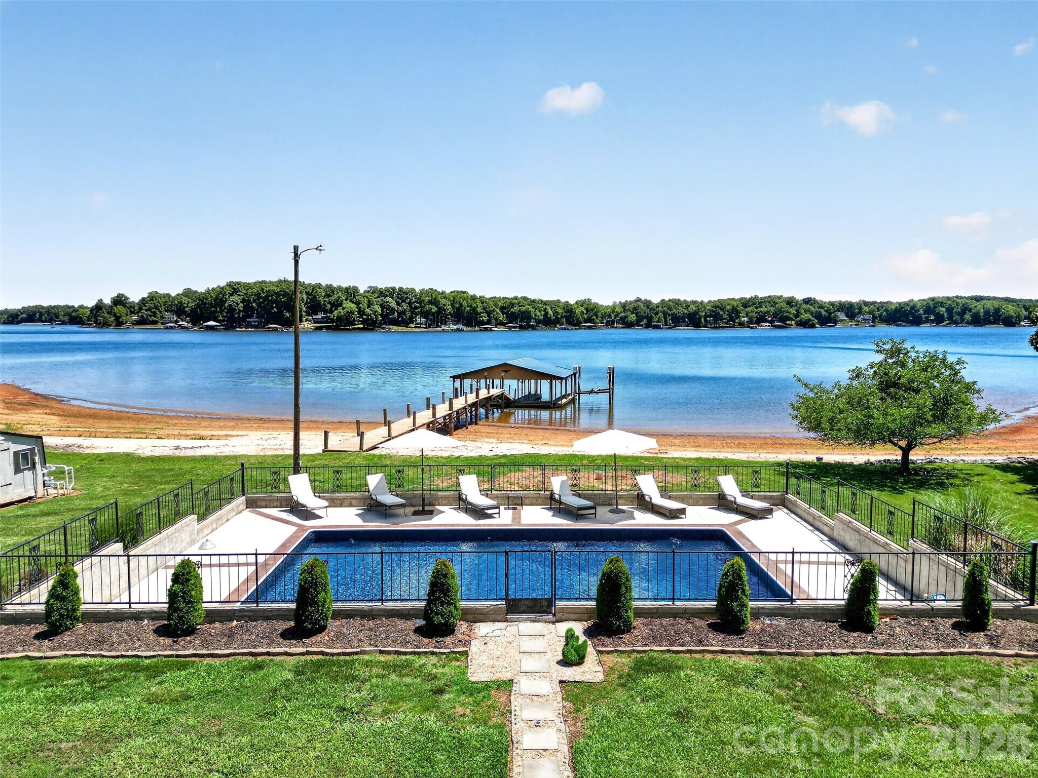Photo of 615 Kenway Loop, Mooresville, NC 28117