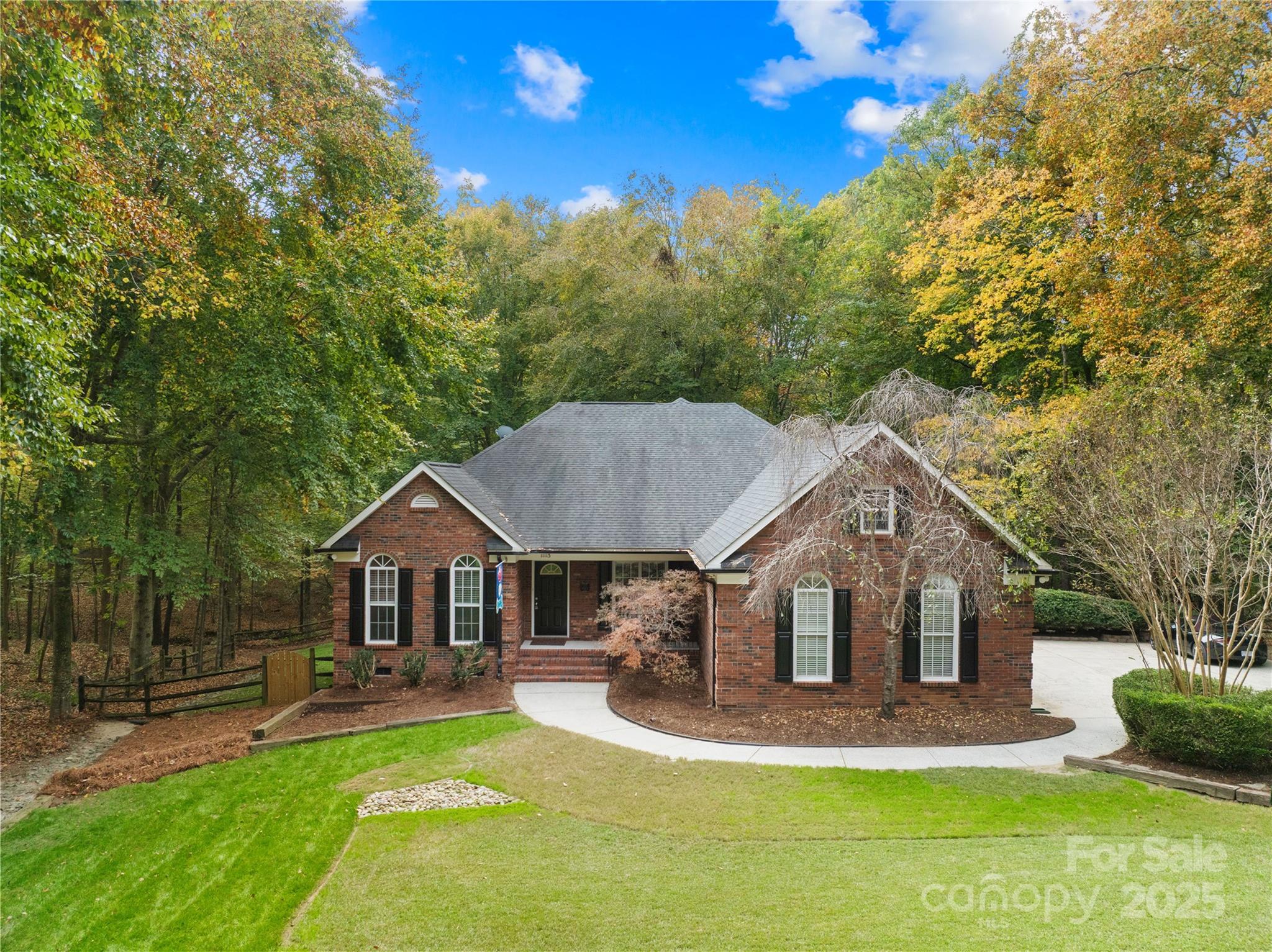 Photo of 11113 Asbury Chapel Road, Huntersville, NC 28078