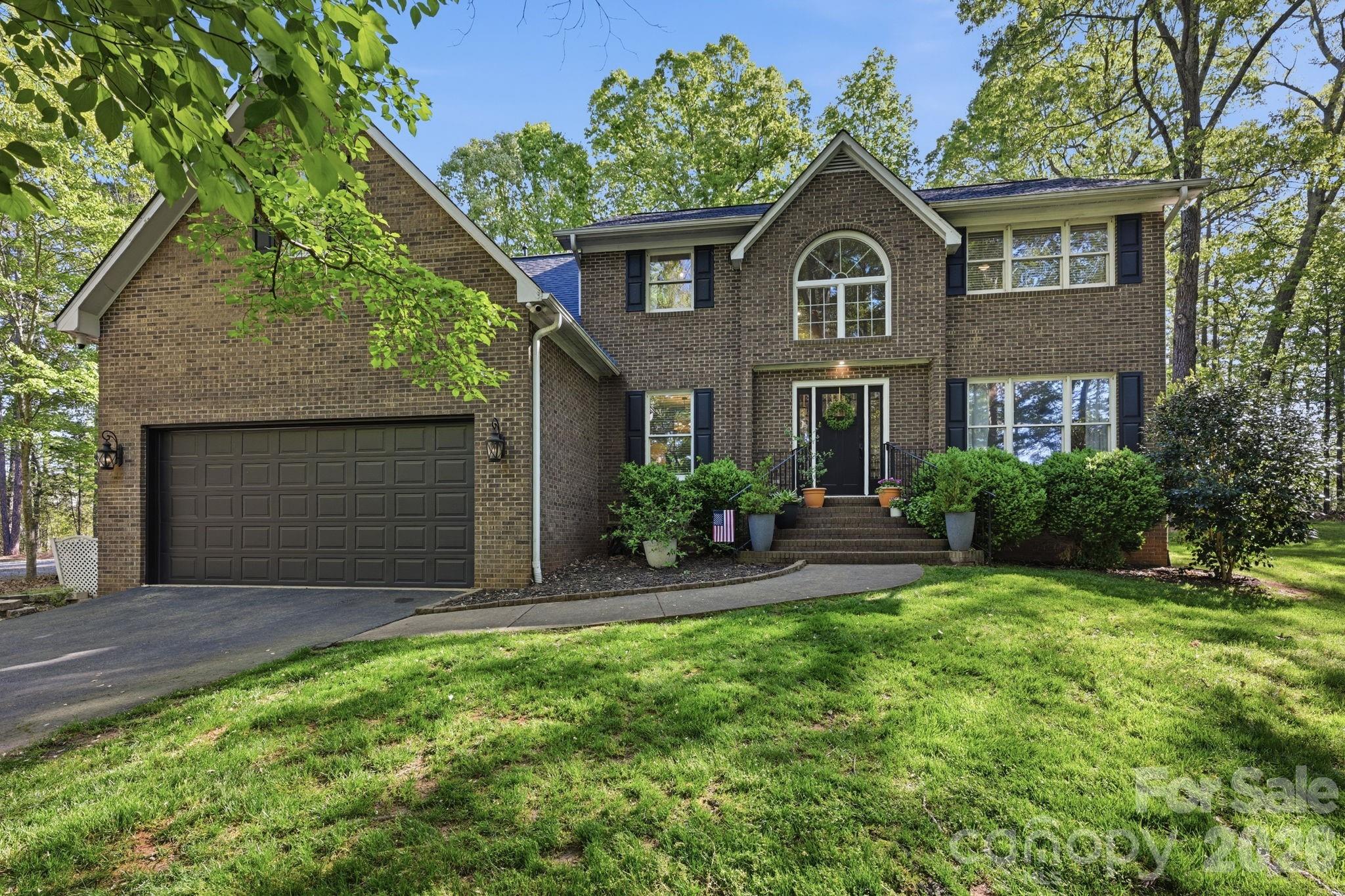Photo of 7319 Gilead Road, Huntersville, NC 28078