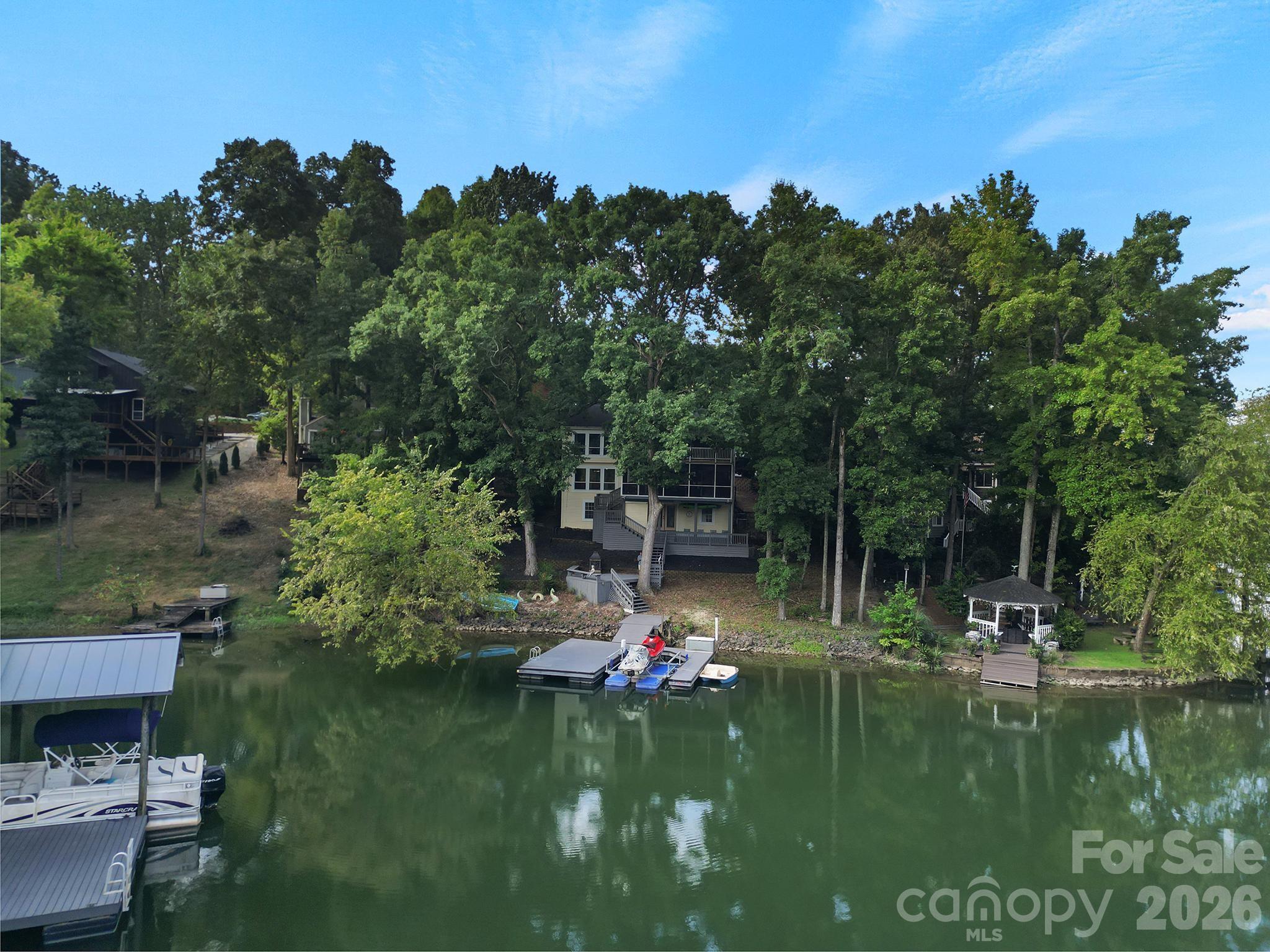 Photo of 27059 Catamaran Road, Tega Cay, SC 29708